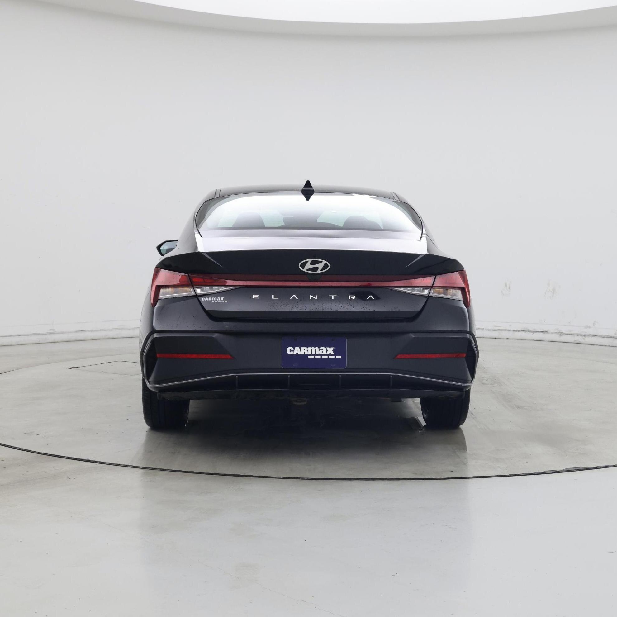 Thumbnail: 2024 Hyundai Elantra - 6