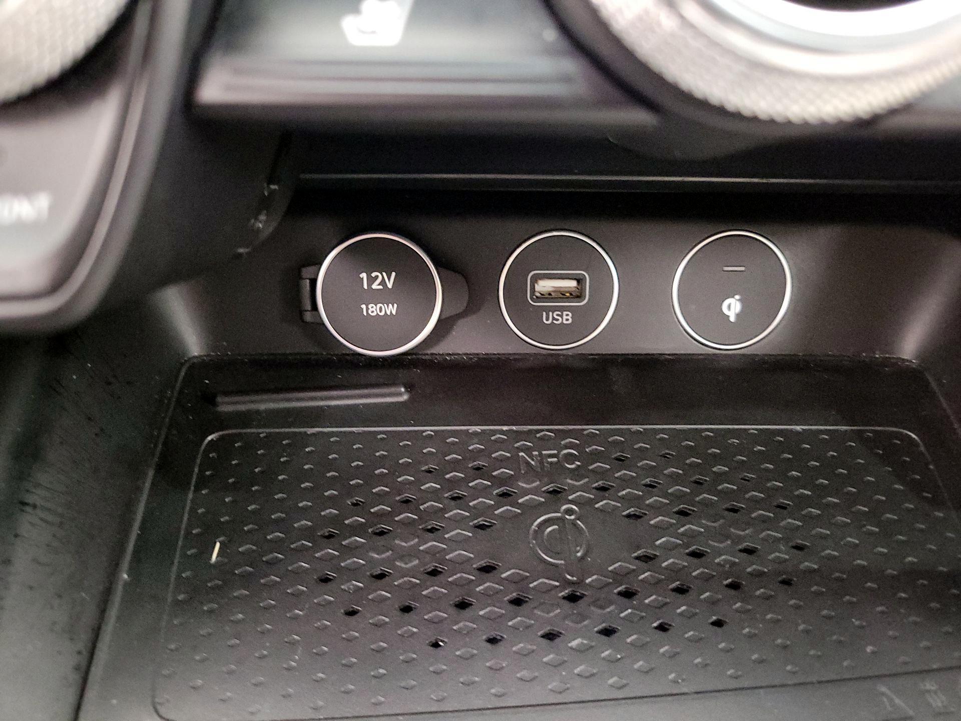 Thumbnail: 2023 Genesis G70 - 18