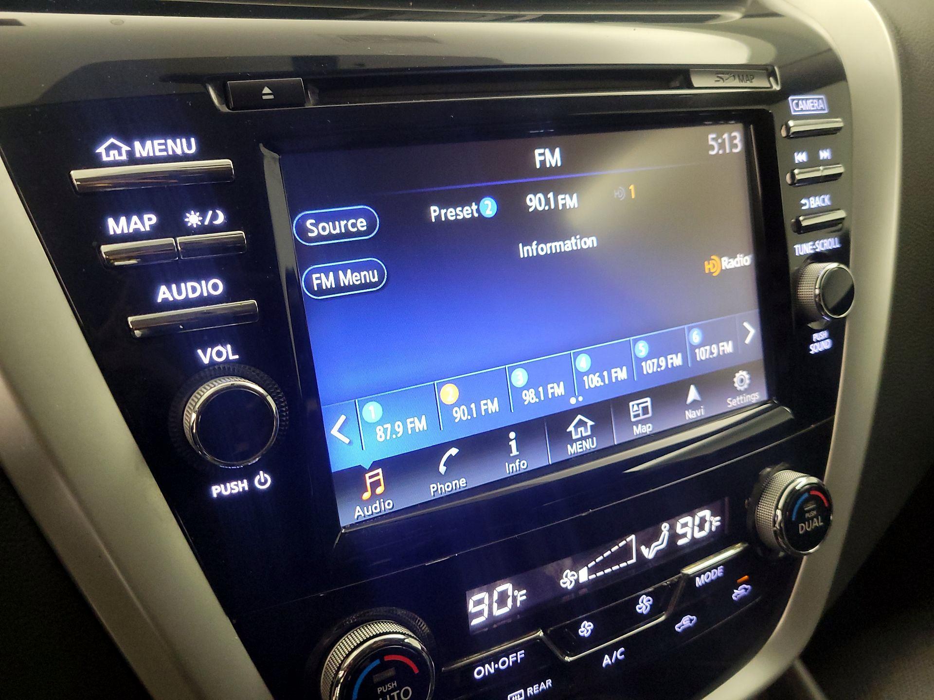 Thumbnail: 2017 Nissan Murano - 15