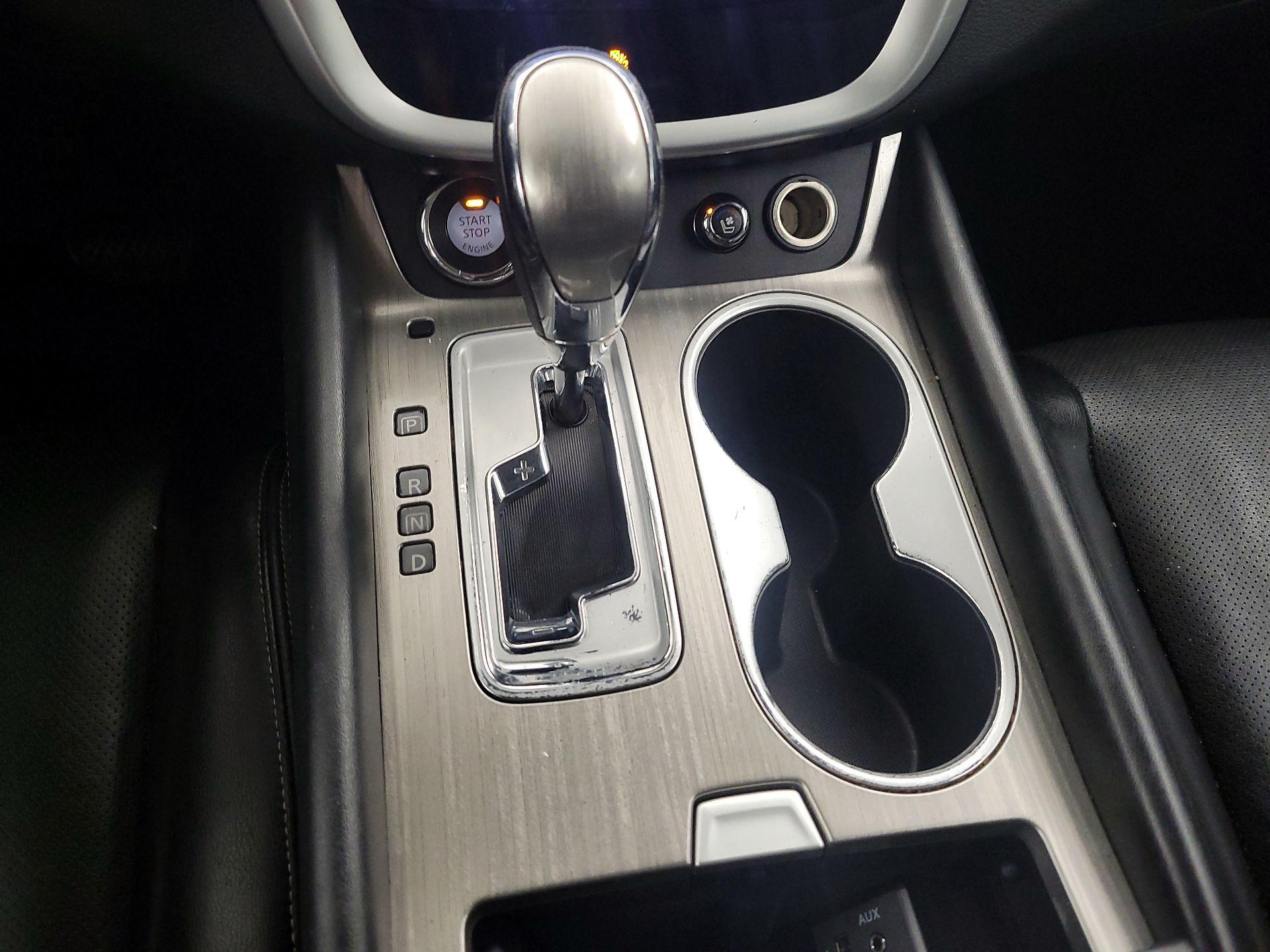 Thumbnail: 2017 Nissan Murano - 17