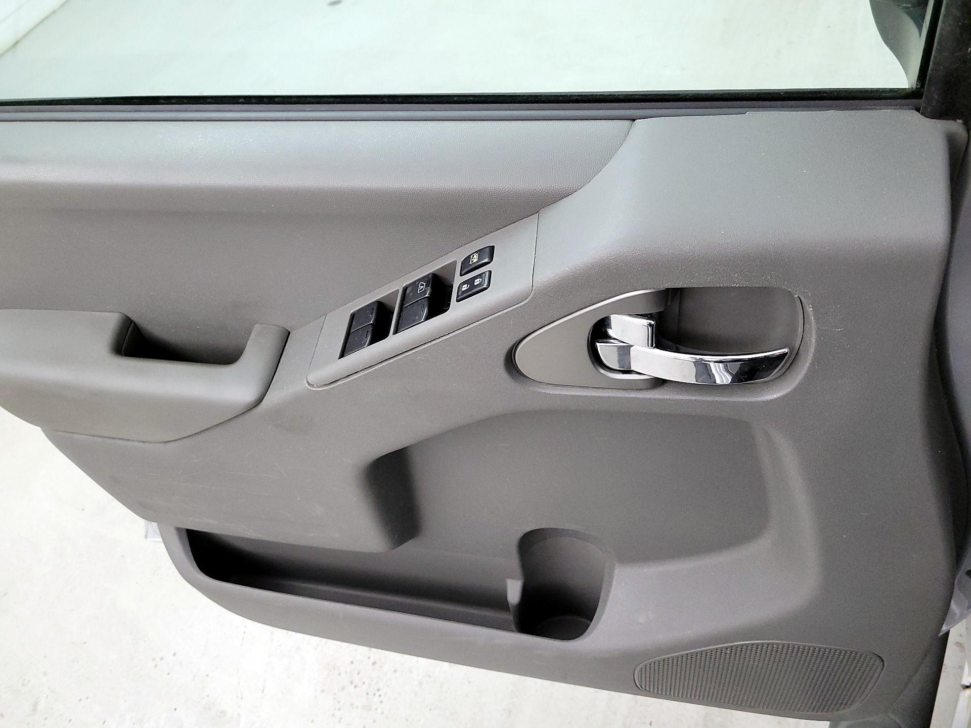 Thumbnail: 2016 Nissan Frontier - 12