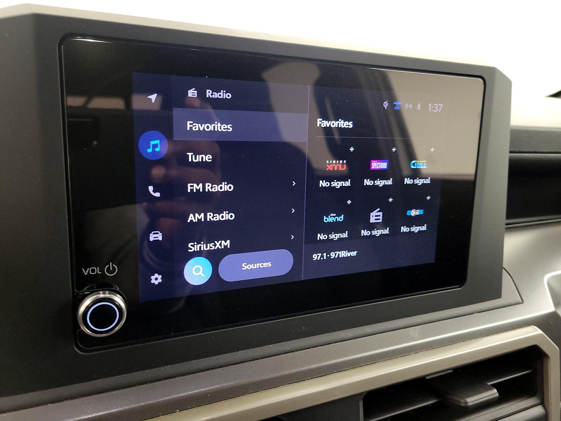 Thumbnail: 2024 Toyota Tacoma - 16