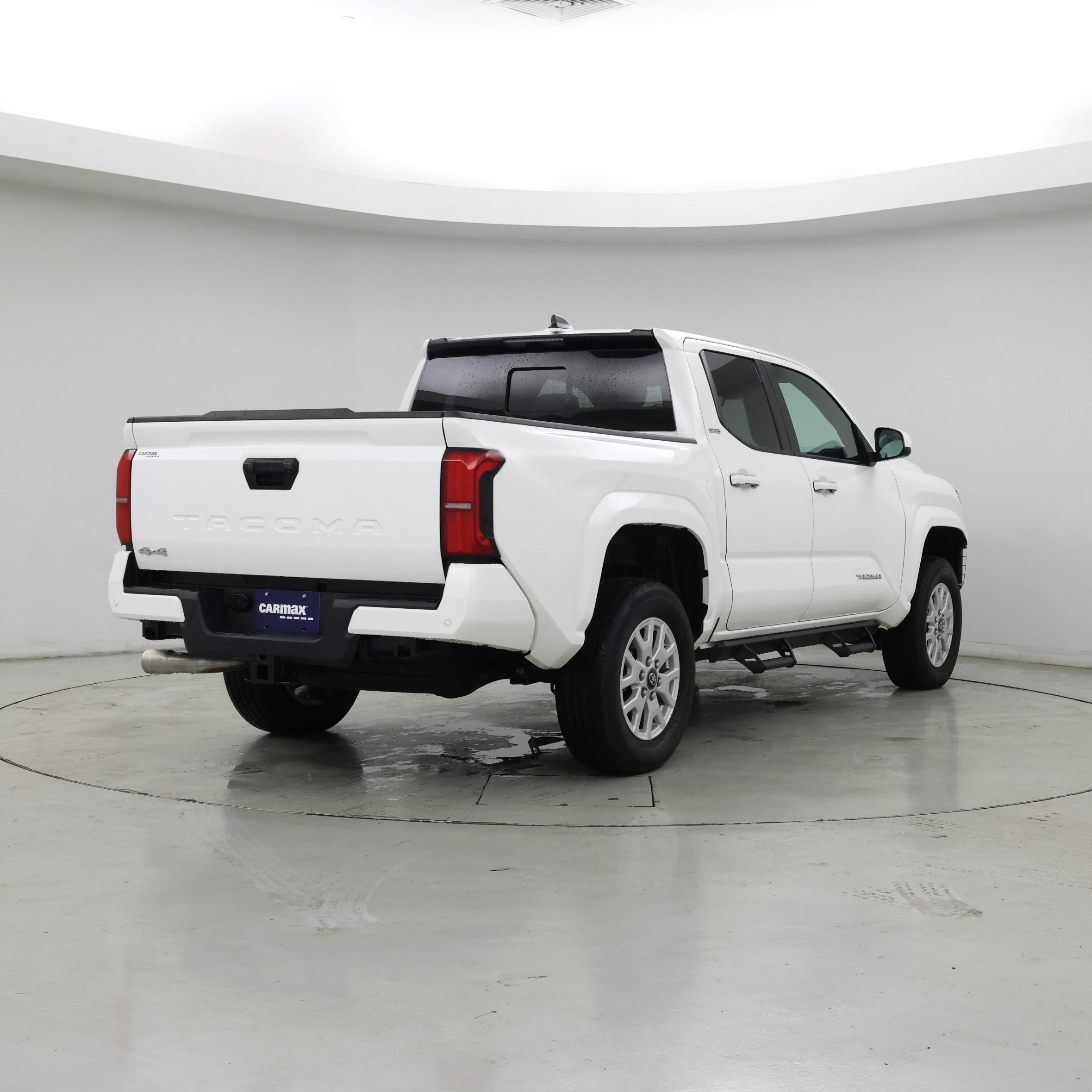 Thumbnail: 2024 Toyota Tacoma - 8