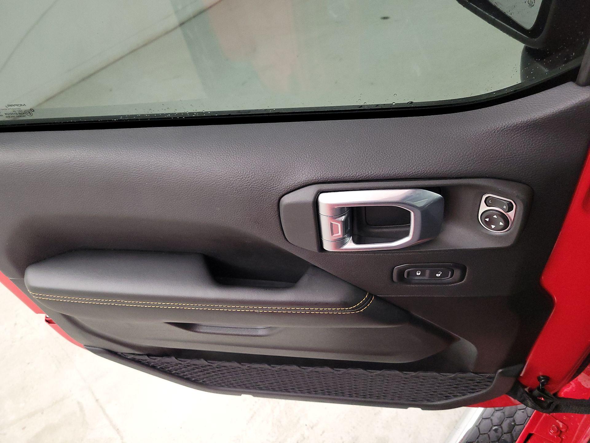 Thumbnail: 2024 Jeep Wrangler - 12