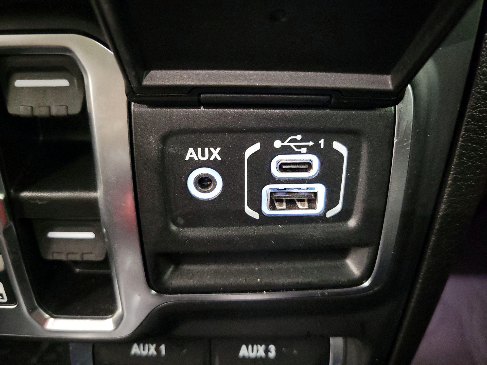 Thumbnail: 2024 Jeep Wrangler - 19