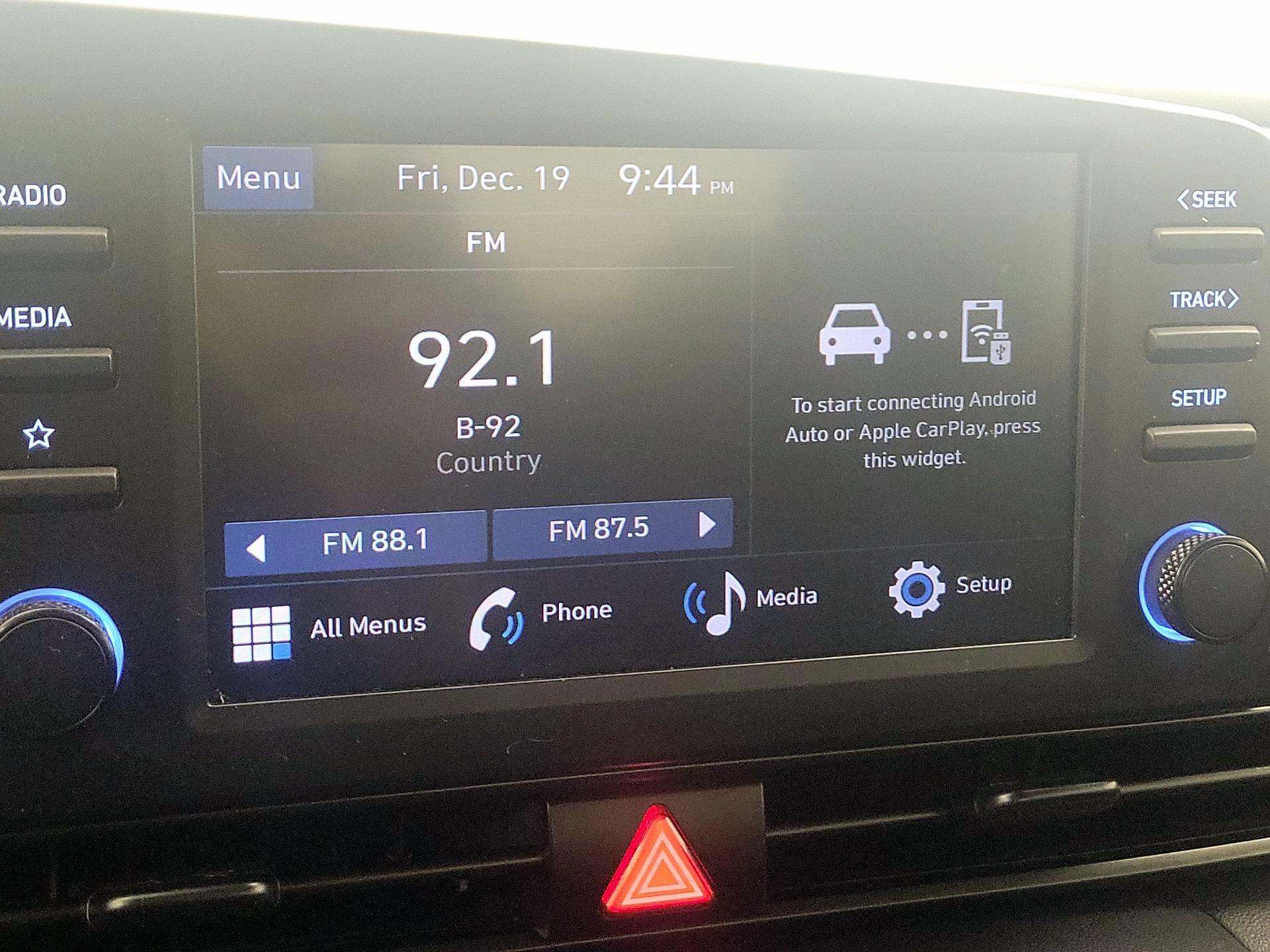 Thumbnail: 2025 Hyundai Elantra - 15