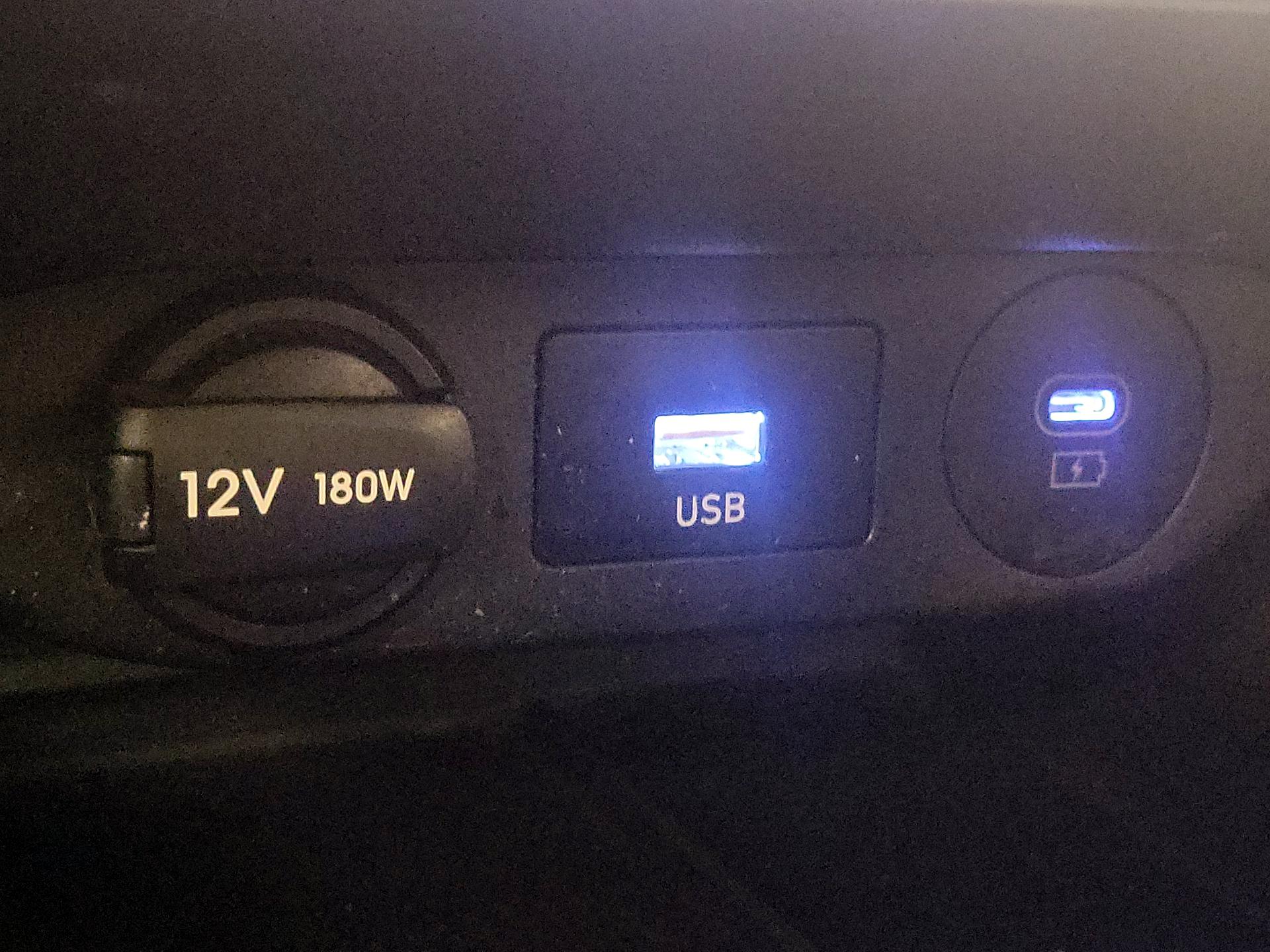 Thumbnail: 2025 Hyundai Elantra - 18