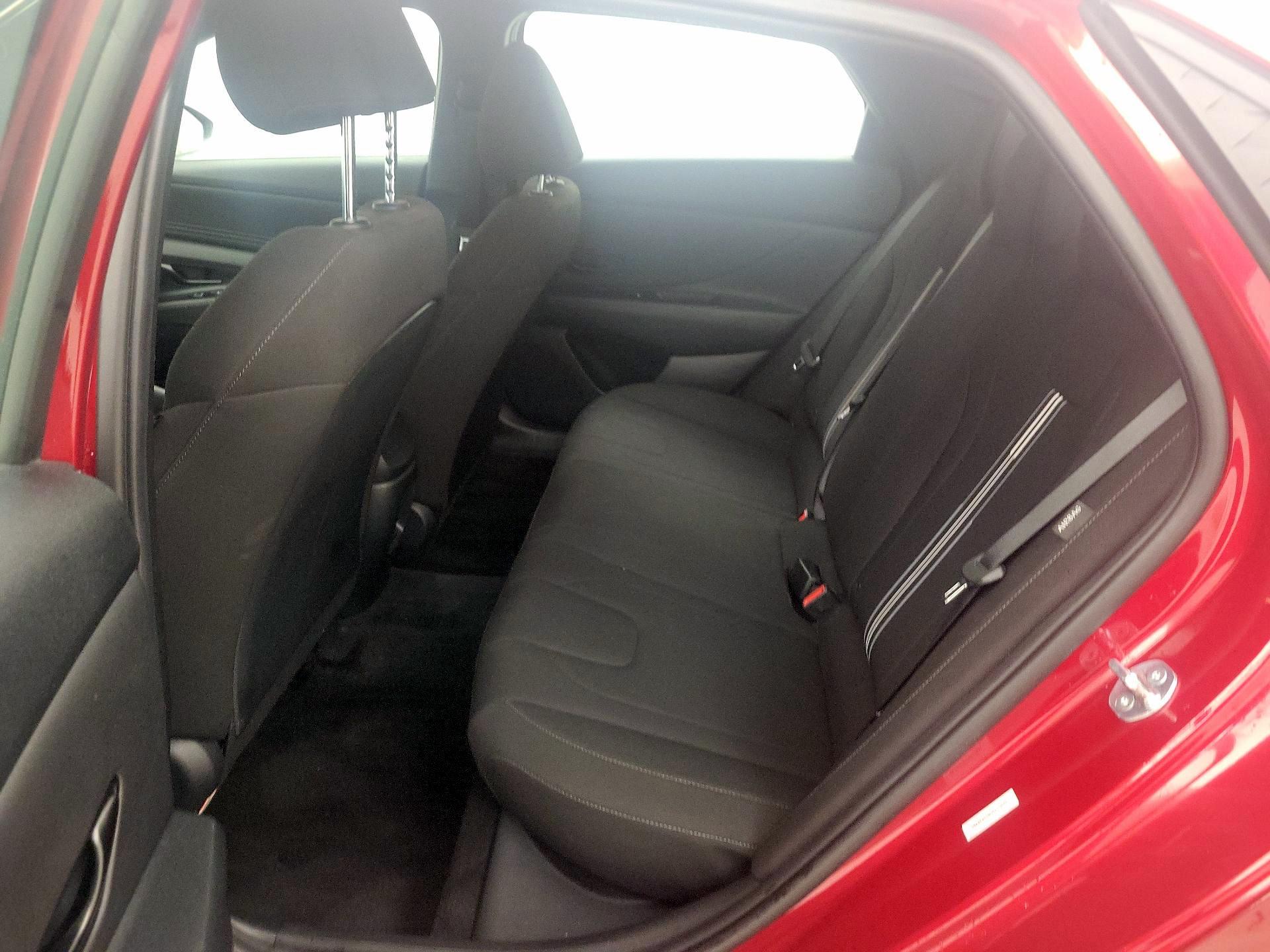 Thumbnail: 2025 Hyundai Elantra - 19