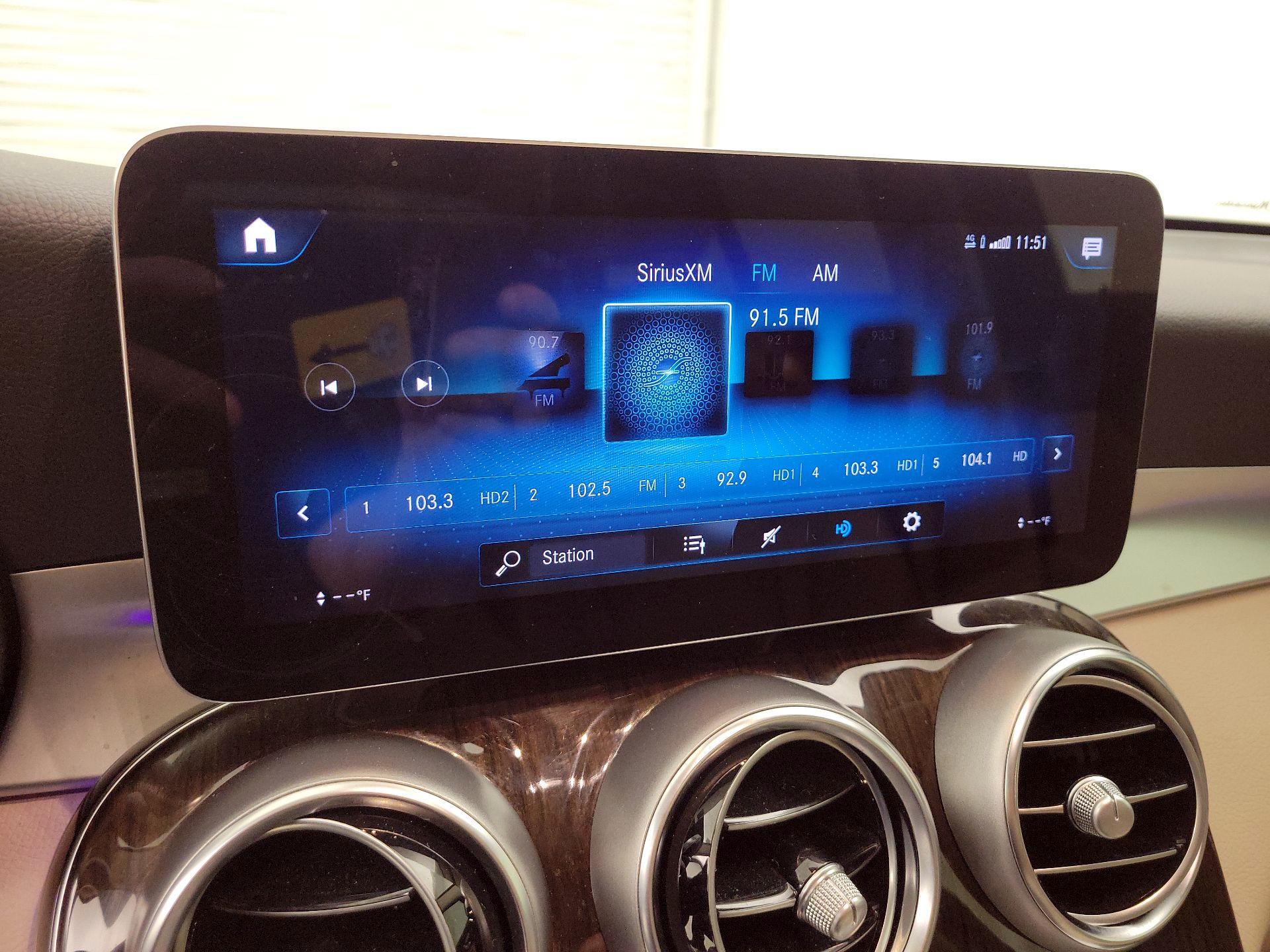 Thumbnail: 2022 Mercedes-Benz GLC - 15