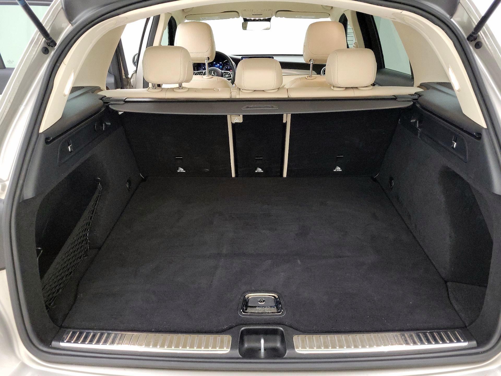 Thumbnail: 2022 Mercedes-Benz GLC - 20