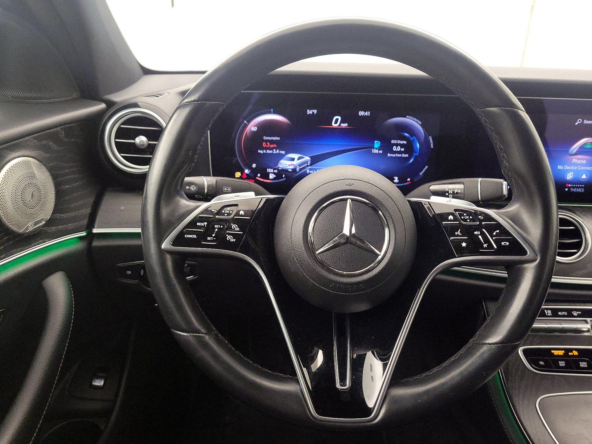 Thumbnail: 2022 Mercedes-Benz E-Class - 10