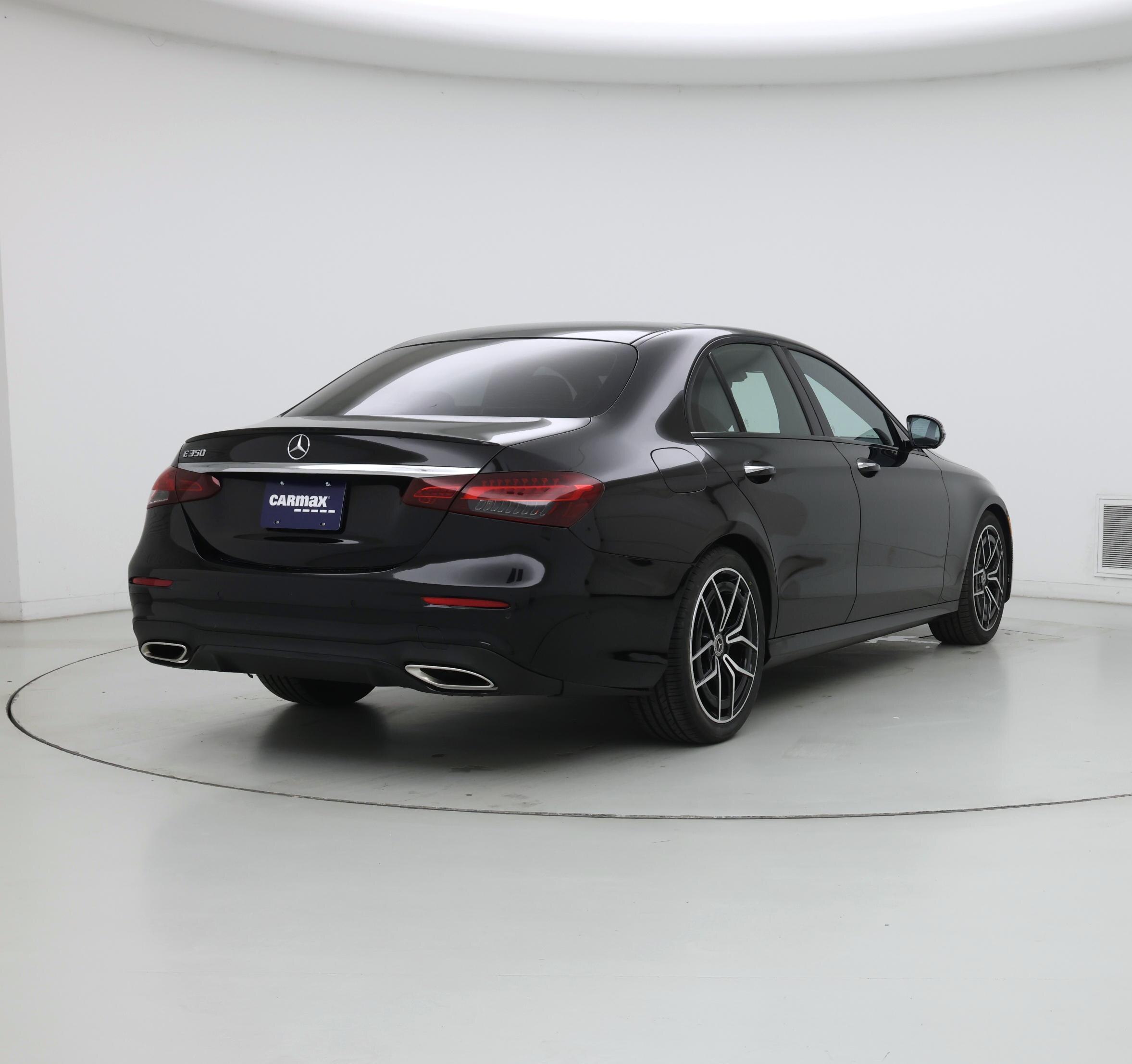 Thumbnail: 2022 Mercedes-Benz E-Class - 8