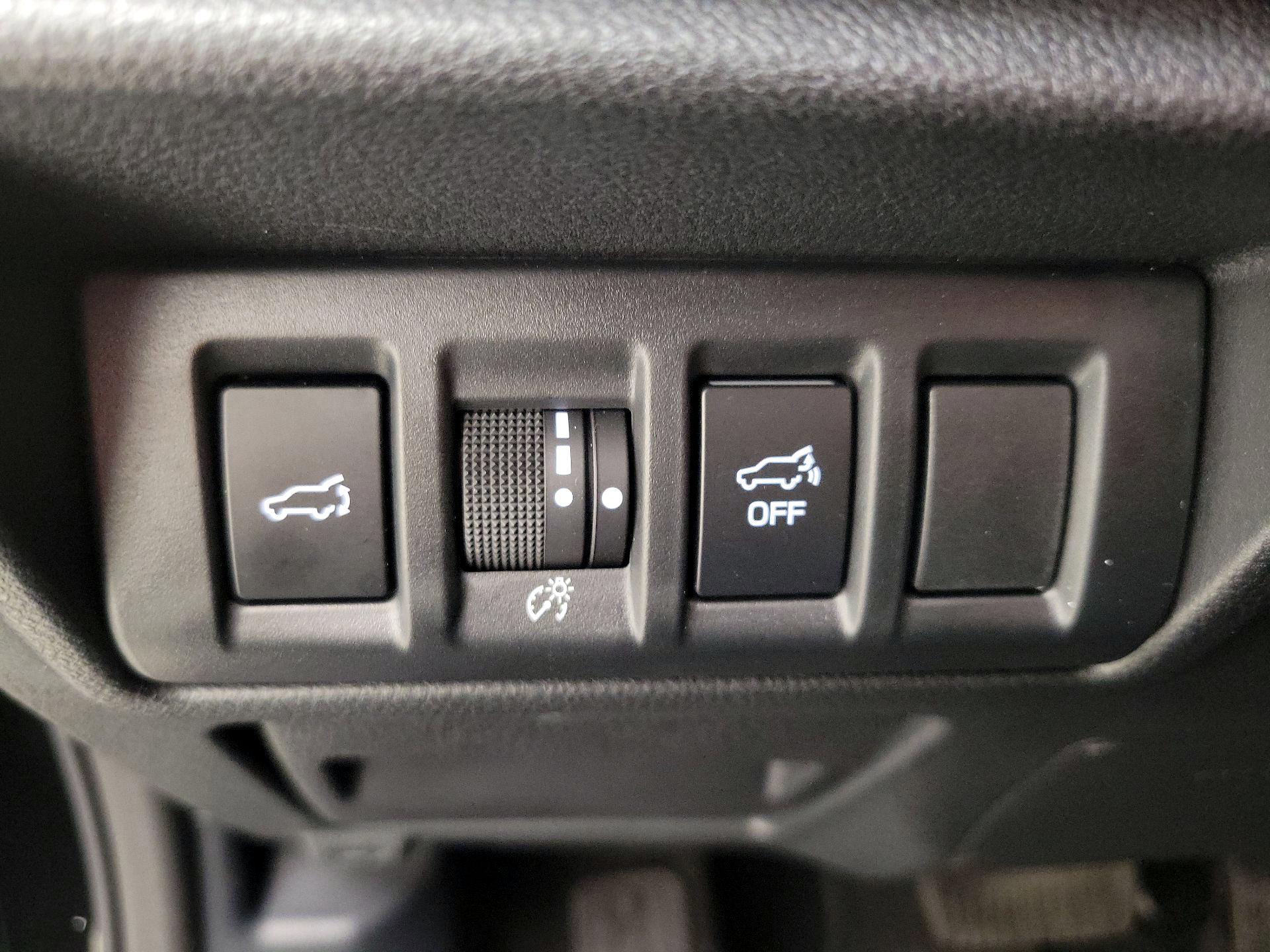 Thumbnail: 2023 Subaru Outback - 13