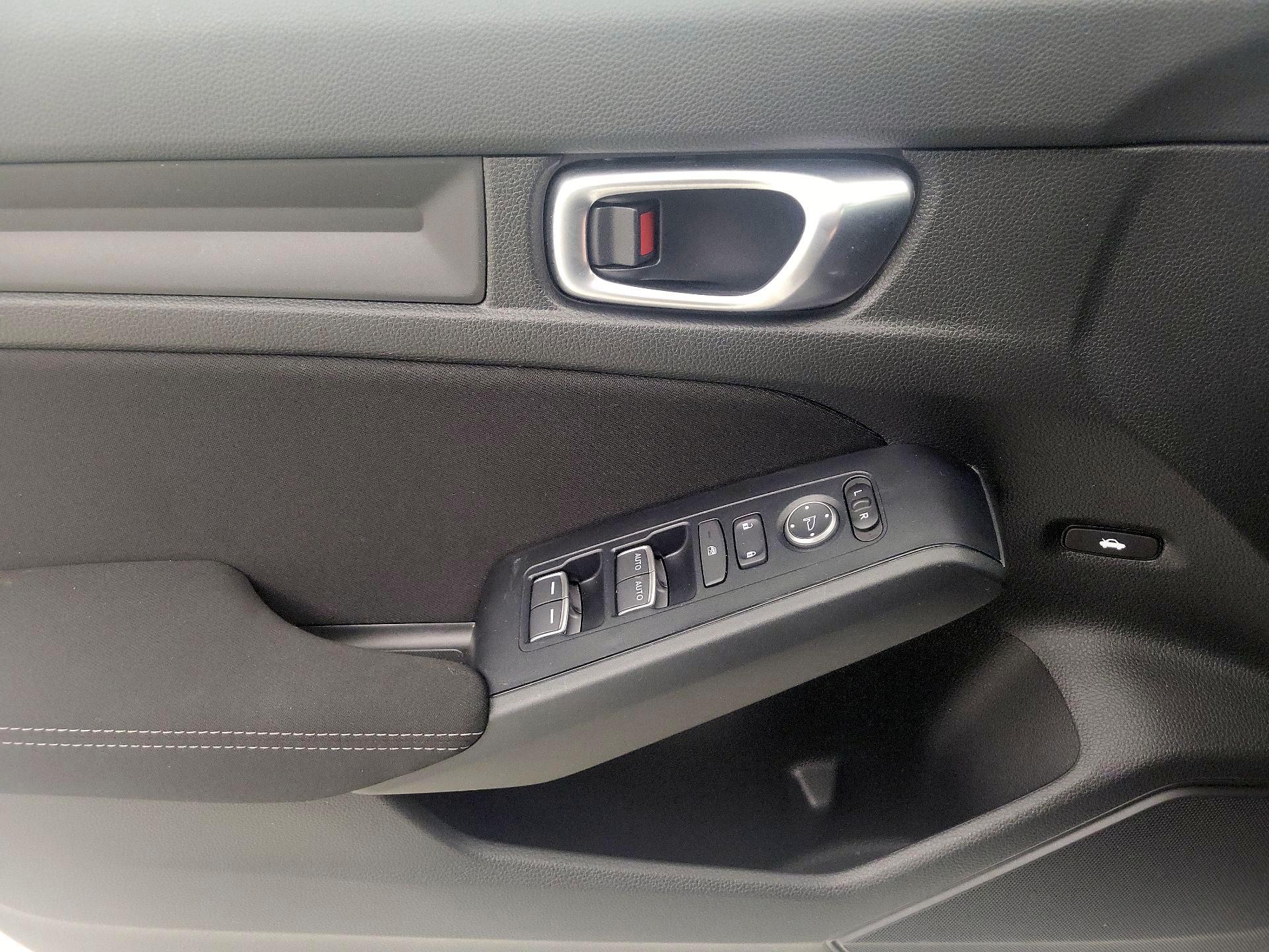 Thumbnail: 2023 Honda Civic - 12