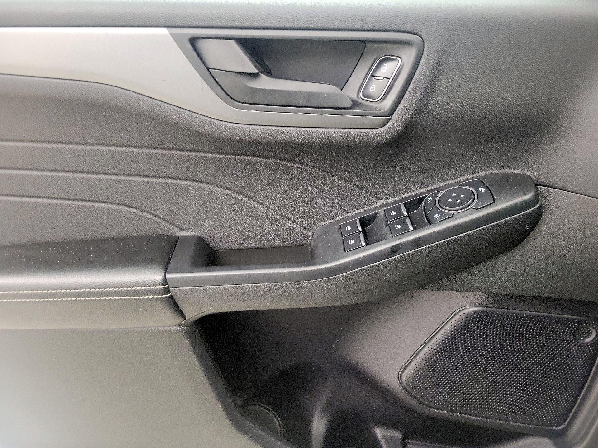 Thumbnail: 2023 Ford Escape - 12