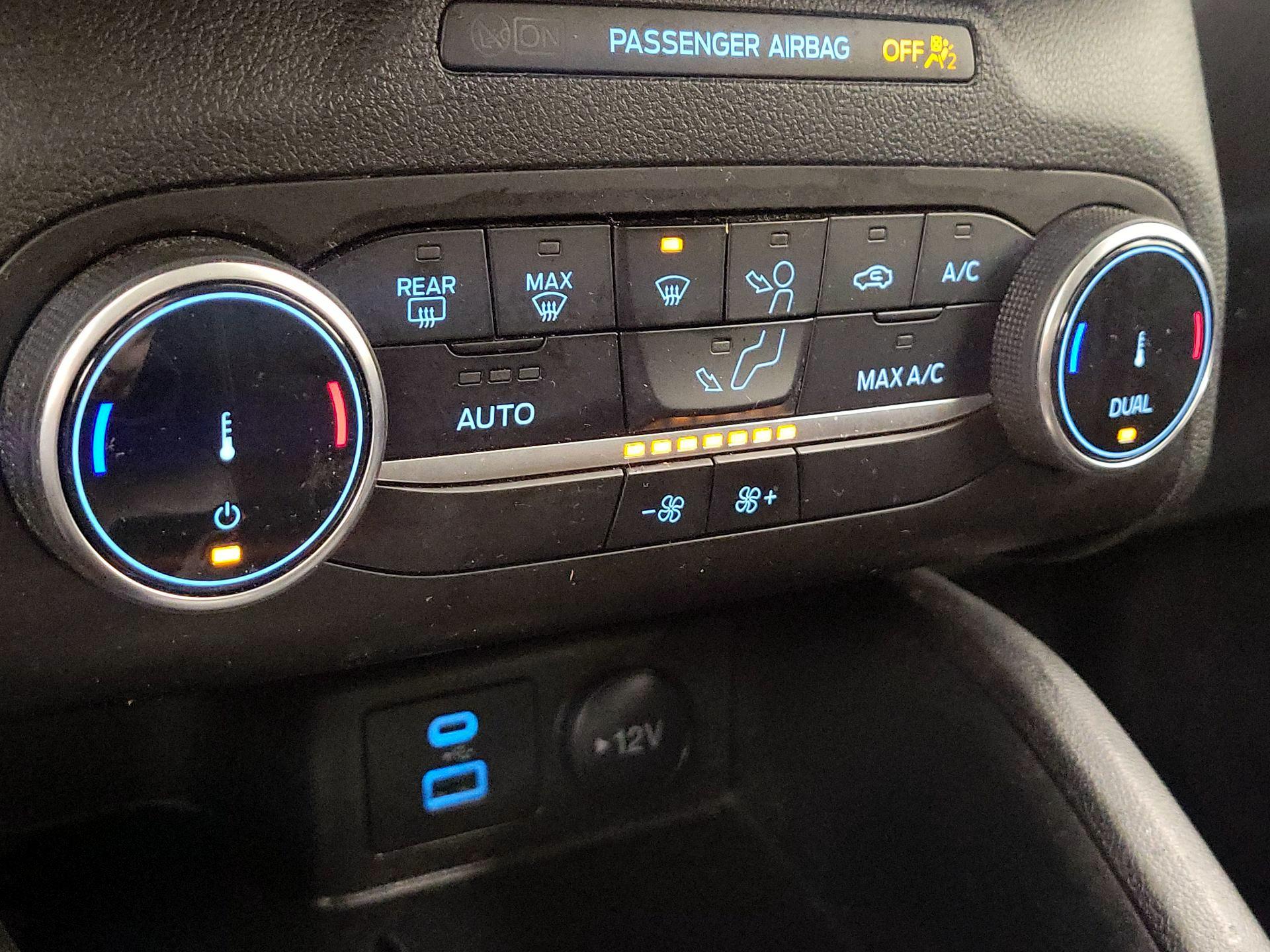 Thumbnail: 2023 Ford Escape - 16