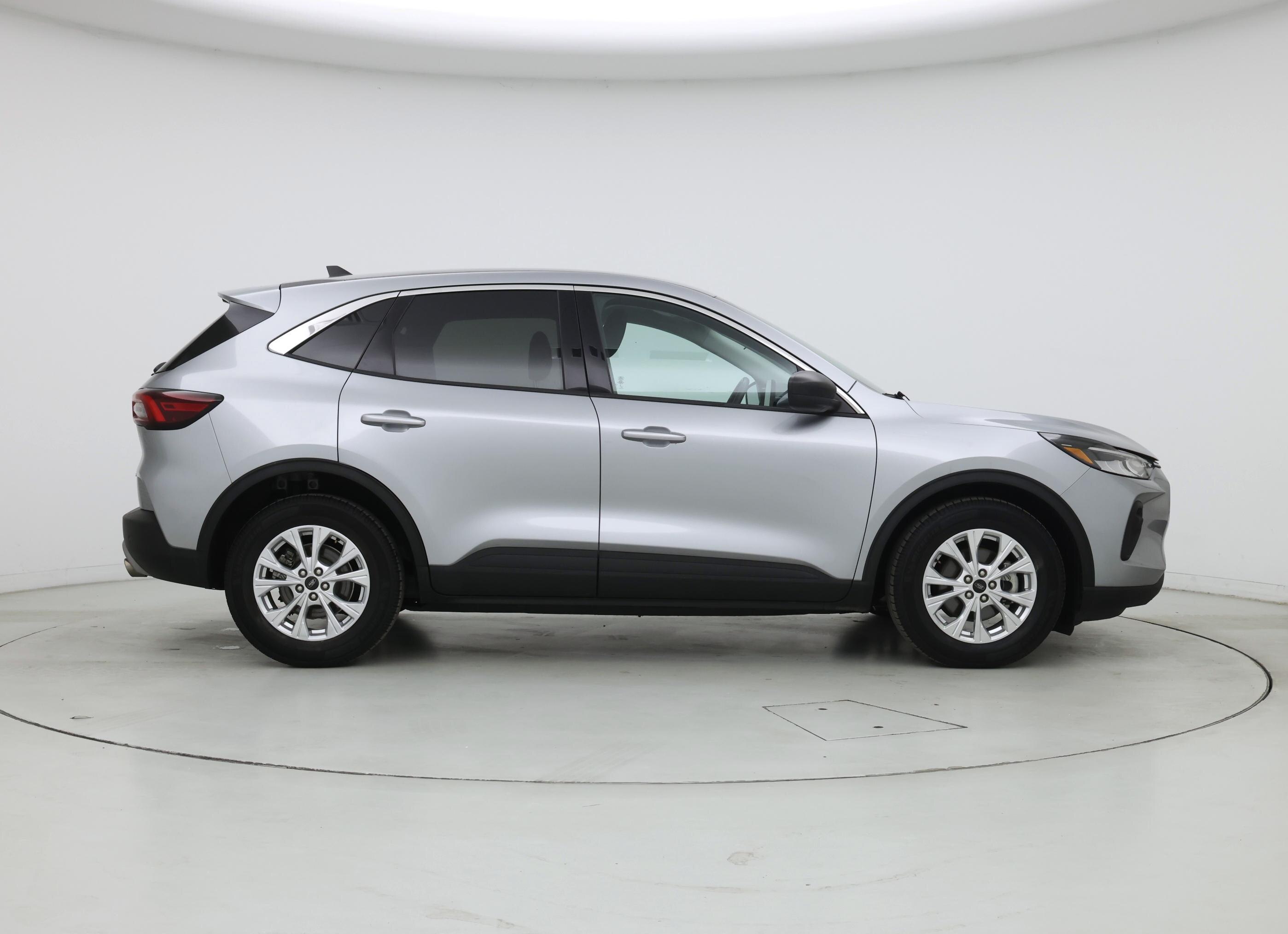 Thumbnail: 2023 Ford Escape - 7