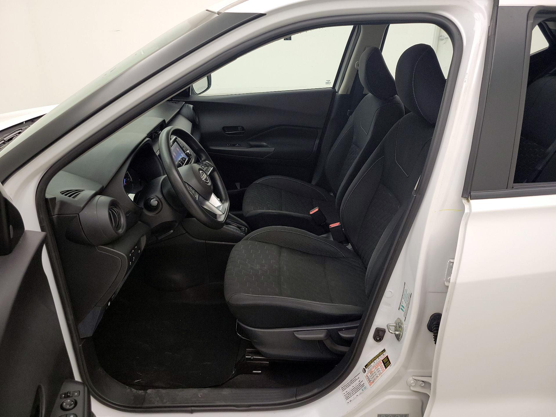 Thumbnail: 2022 Nissan Kicks - 11