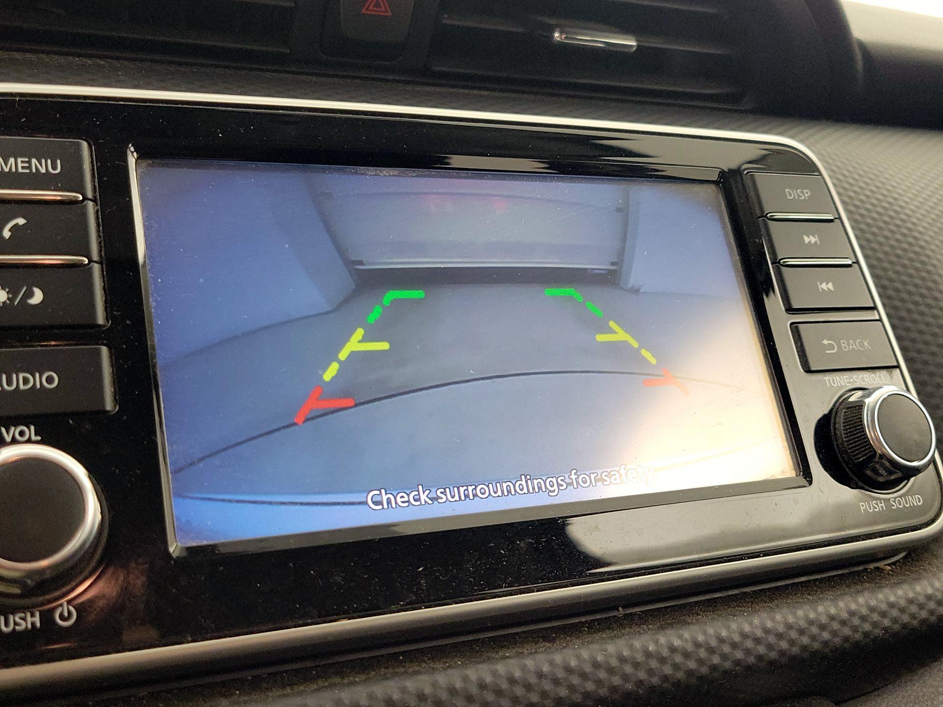 Thumbnail: 2022 Nissan Kicks - 14