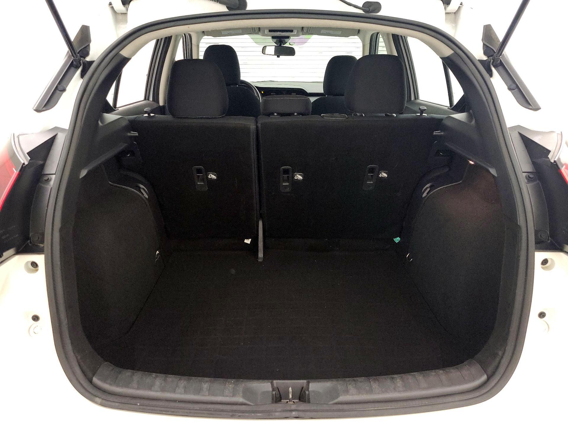 Thumbnail: 2022 Nissan Kicks - 20