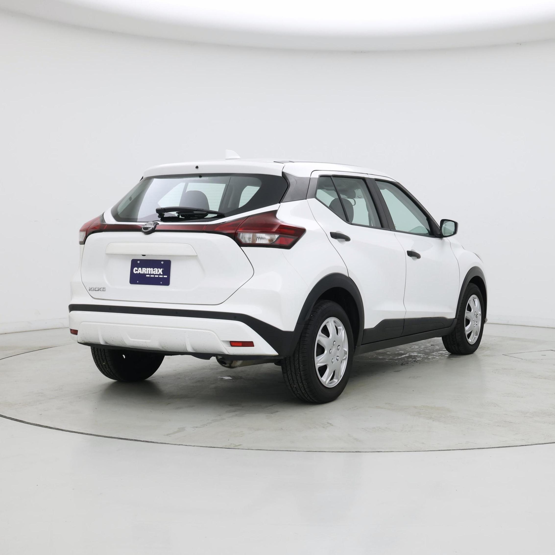 Thumbnail: 2022 Nissan Kicks - 8