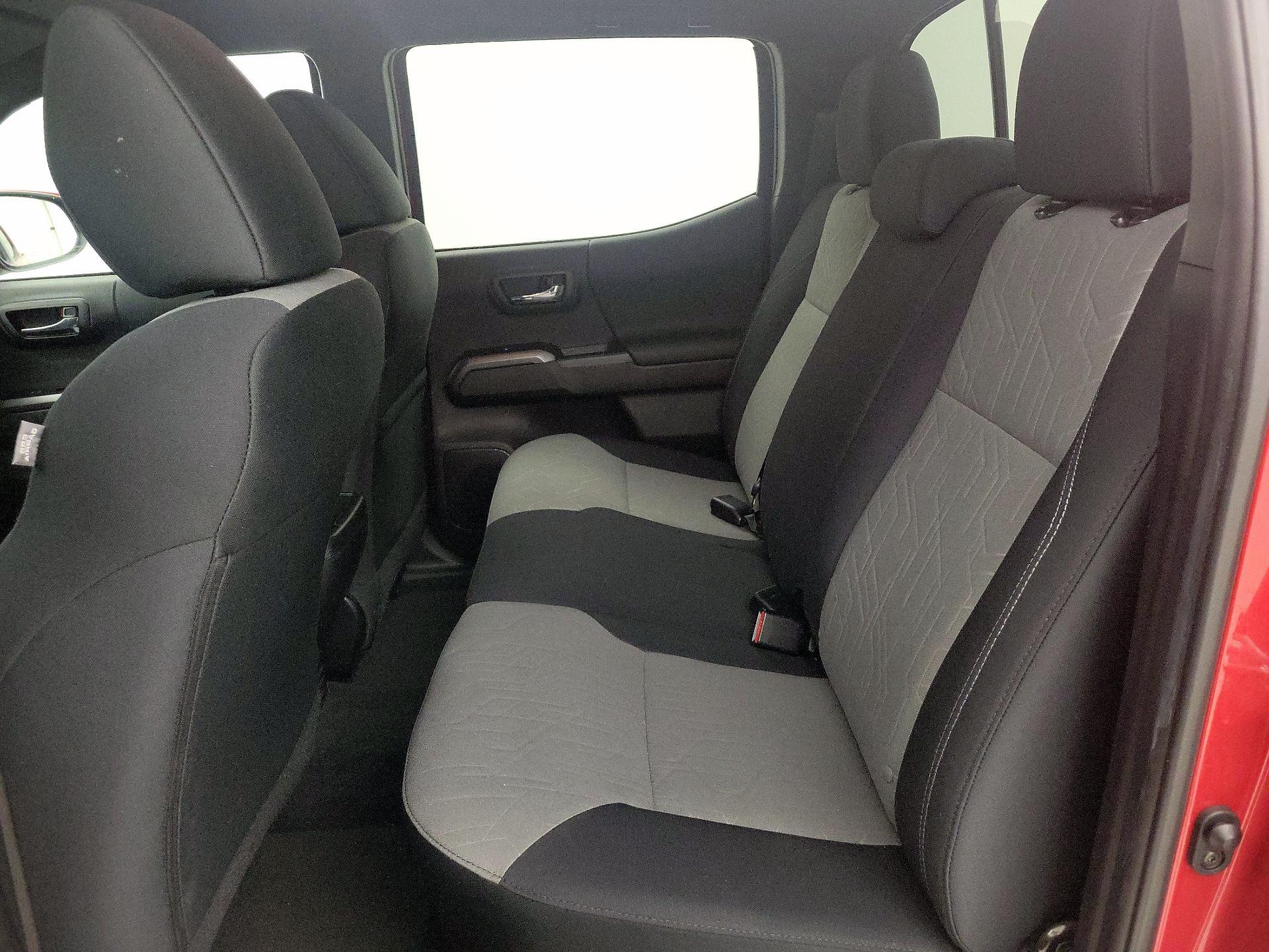 Thumbnail: 2022 Toyota Tacoma - 19