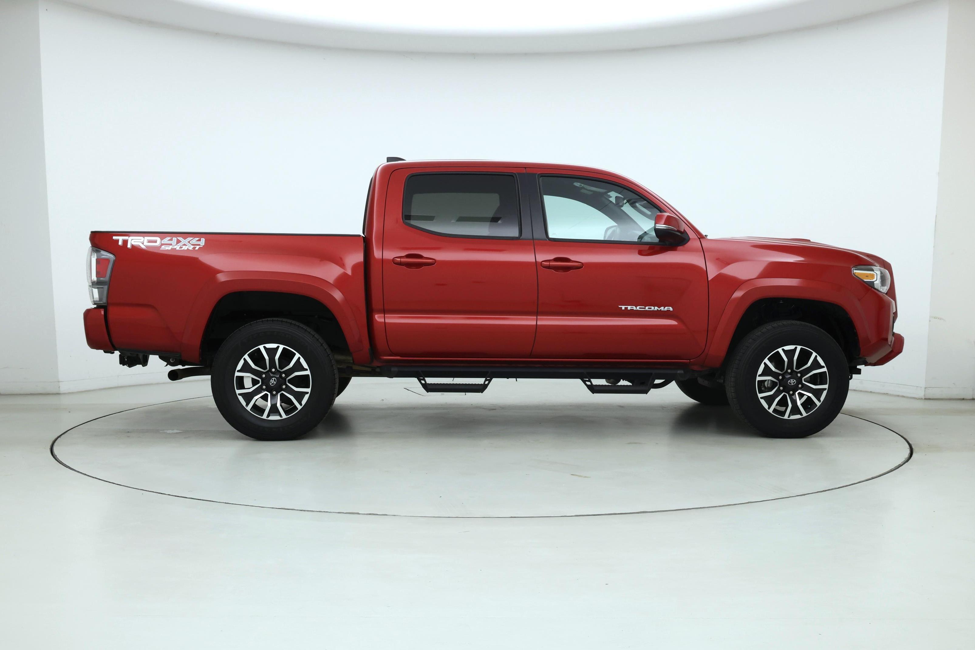 Thumbnail: 2022 Toyota Tacoma - 7