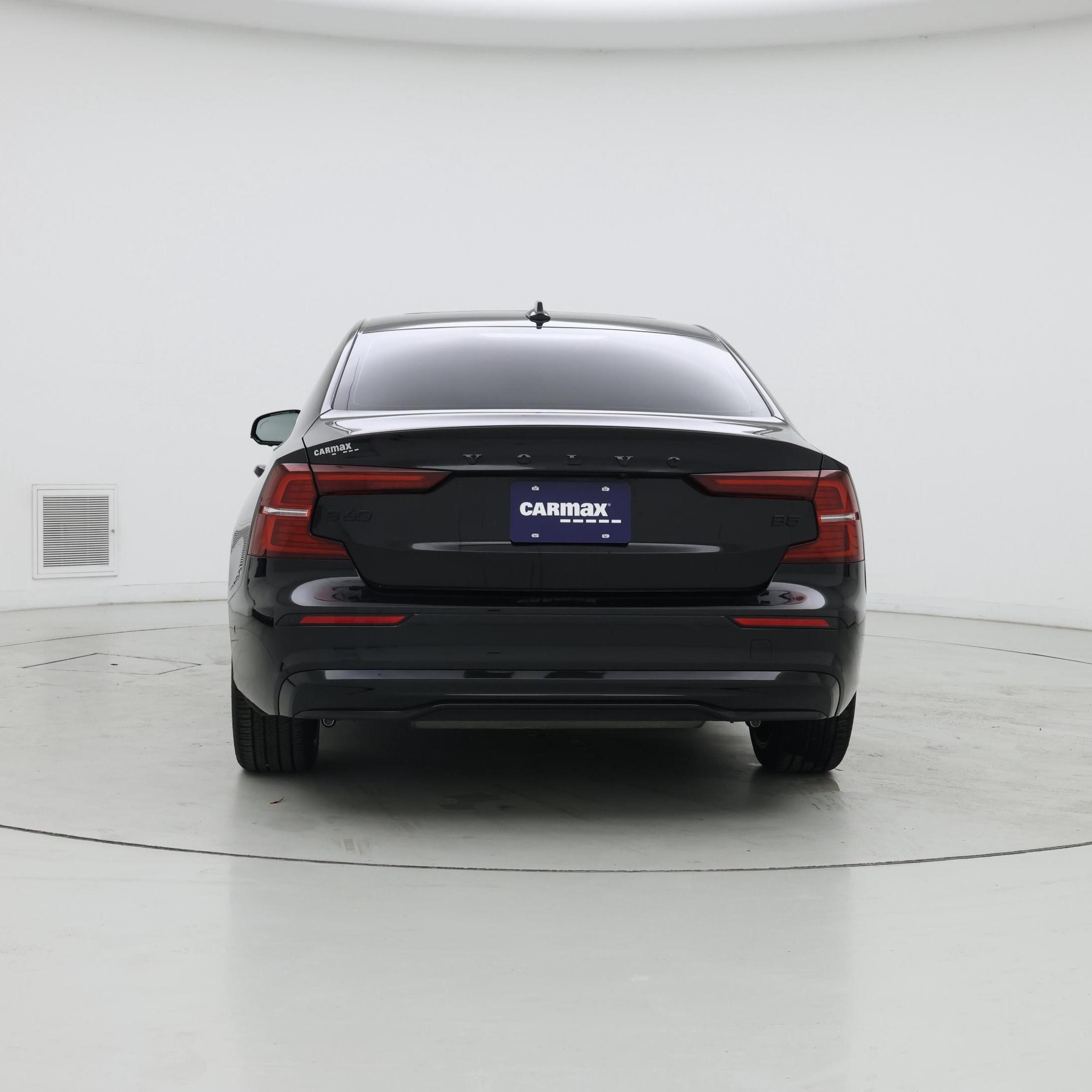 Thumbnail: 2024 Volvo S60 - 6