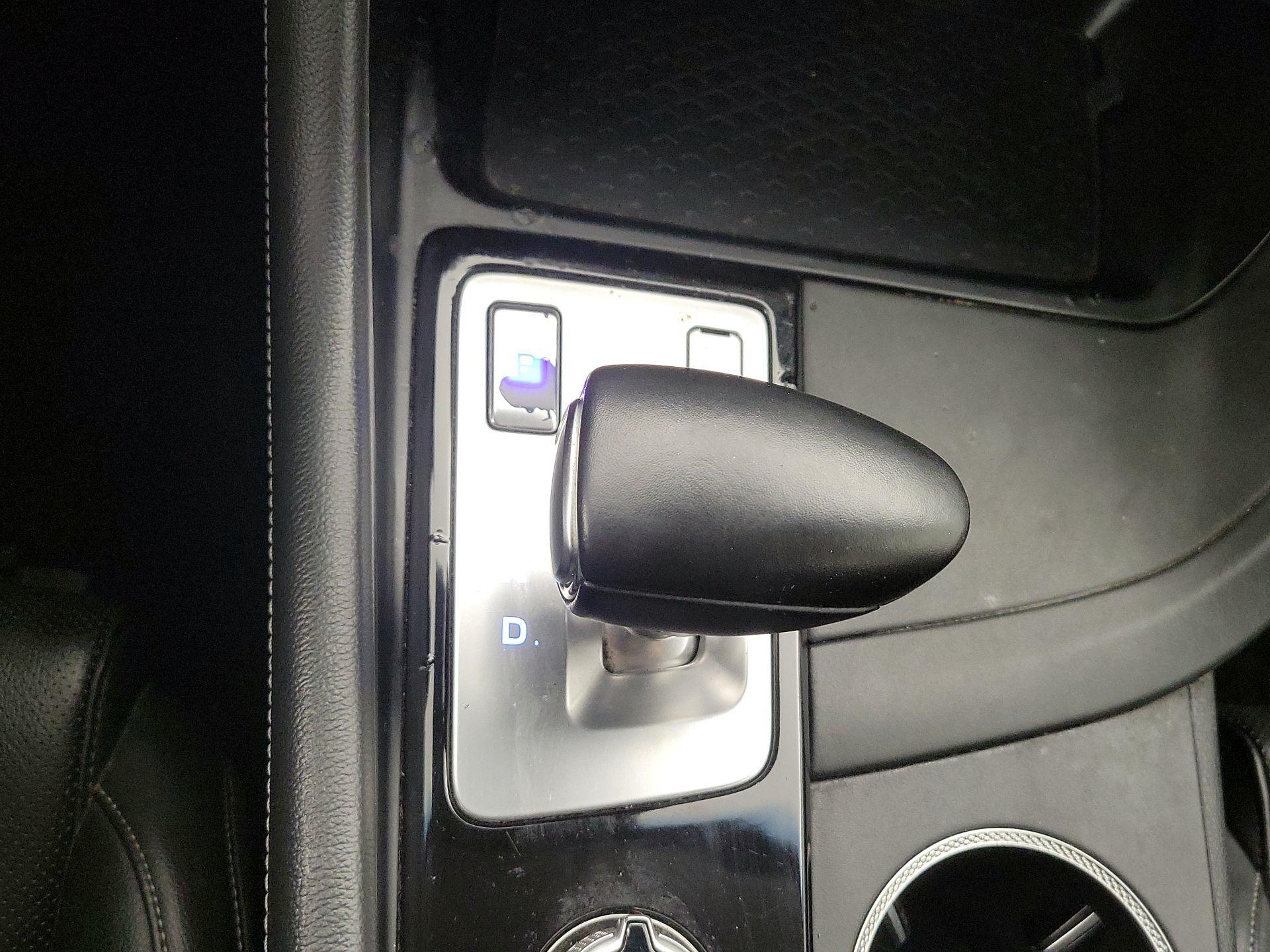 Thumbnail: 2024 Genesis G70 - 18