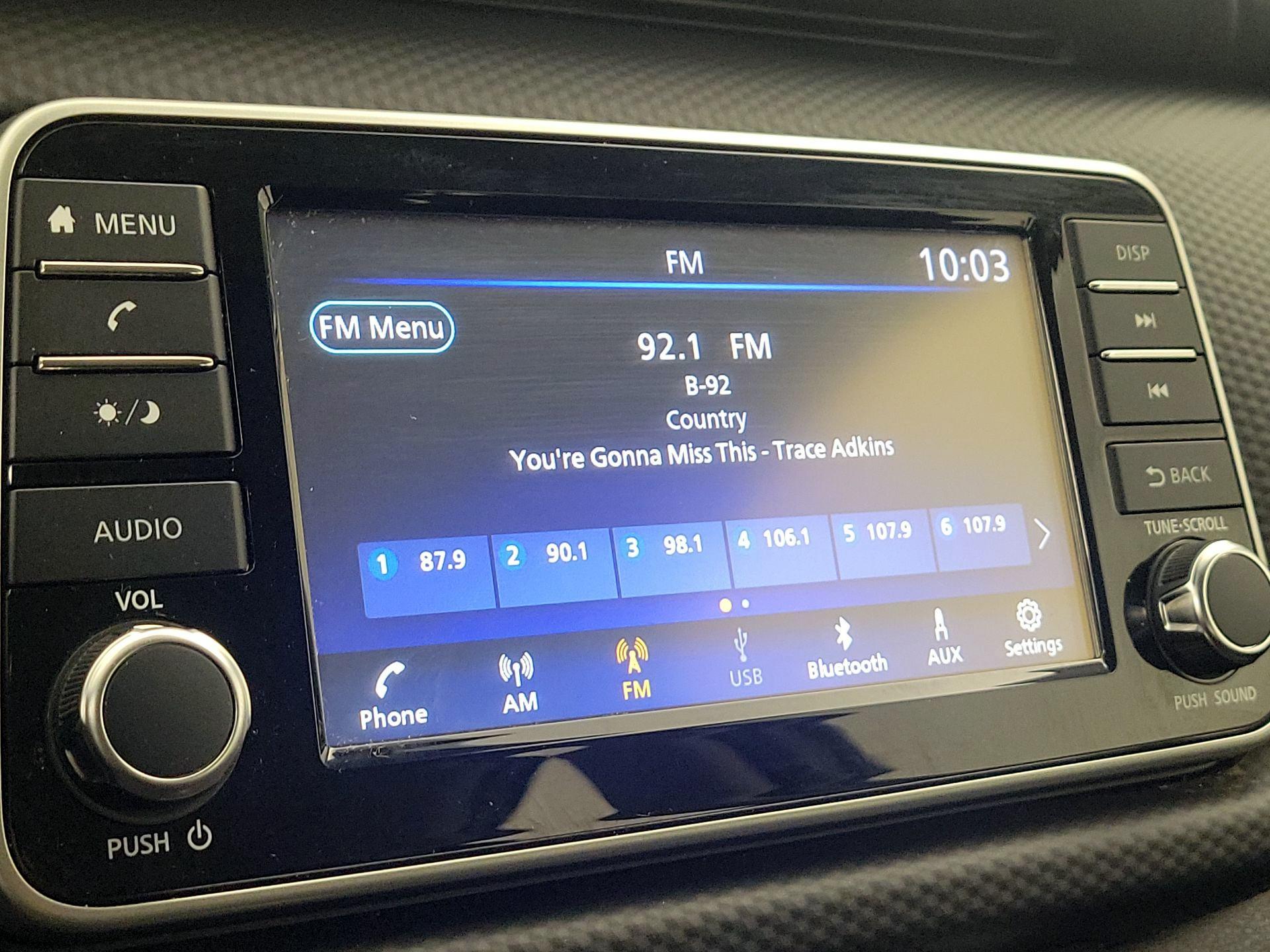 Thumbnail: 2023 Nissan Kicks - 15