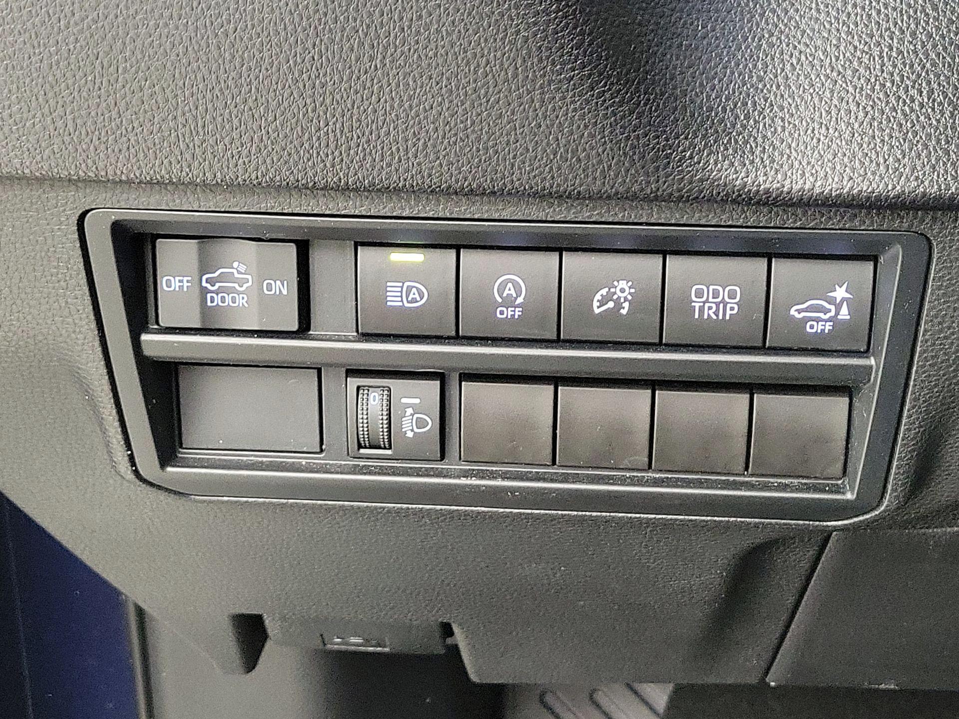 Thumbnail: 2023 Toyota Tundra - 13