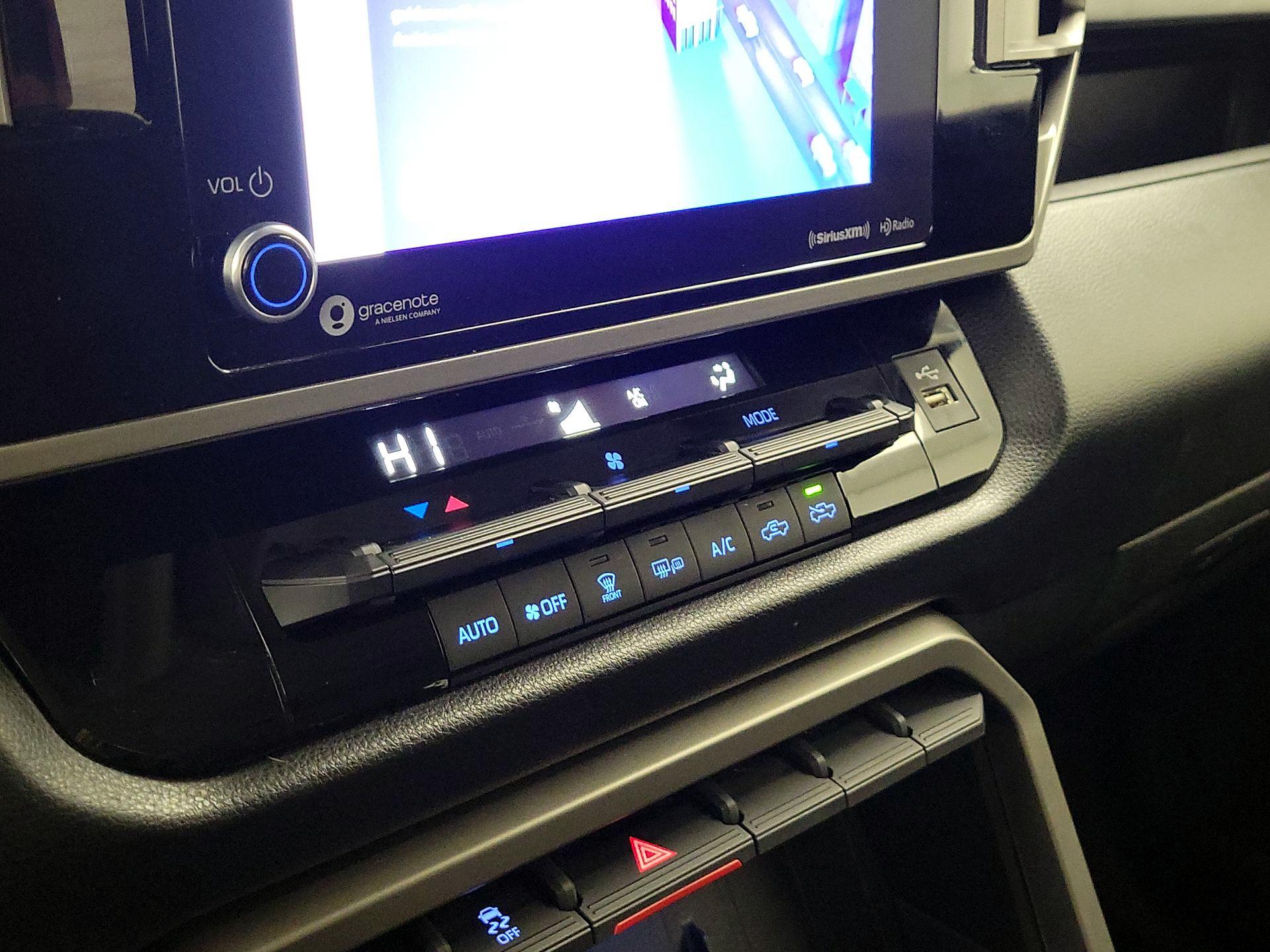 Thumbnail: 2023 Toyota Tundra - 16