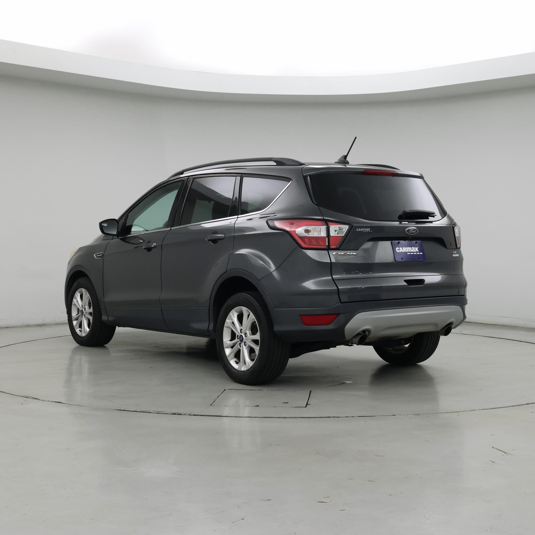 Thumbnail: 2018 Ford Escape - 2