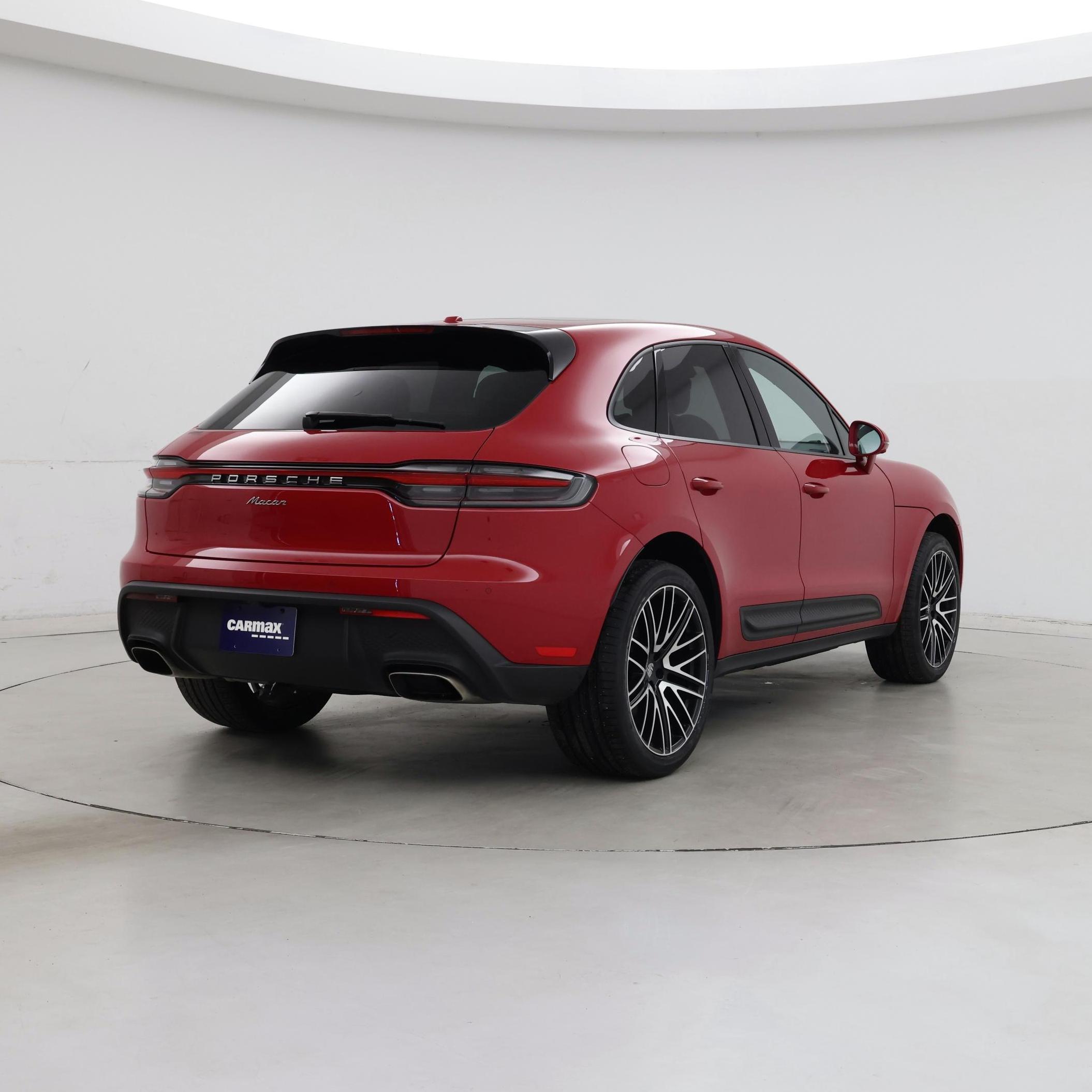 Thumbnail: 2023 Porsche Macan - 8