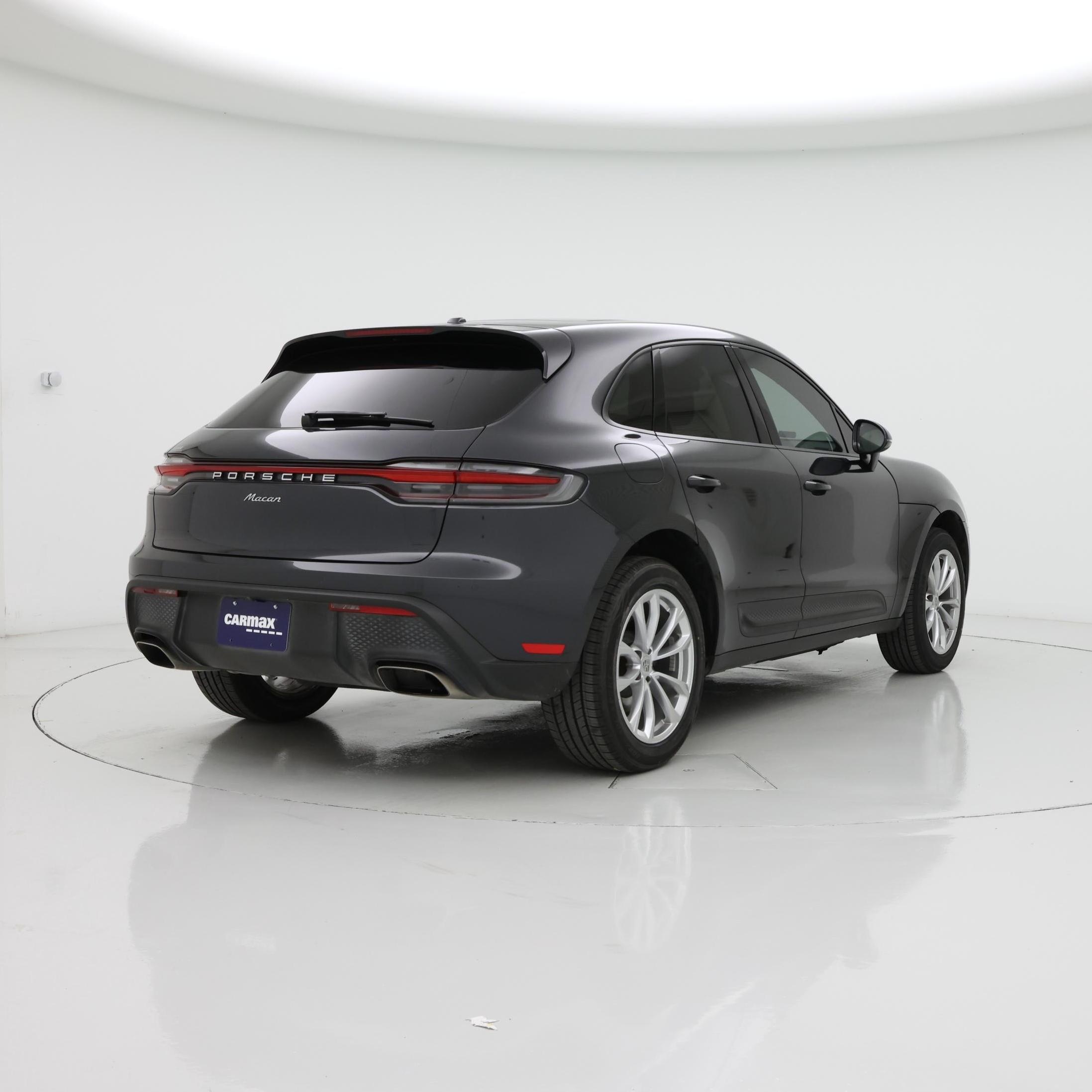 Thumbnail: 2022 Porsche Macan - 8