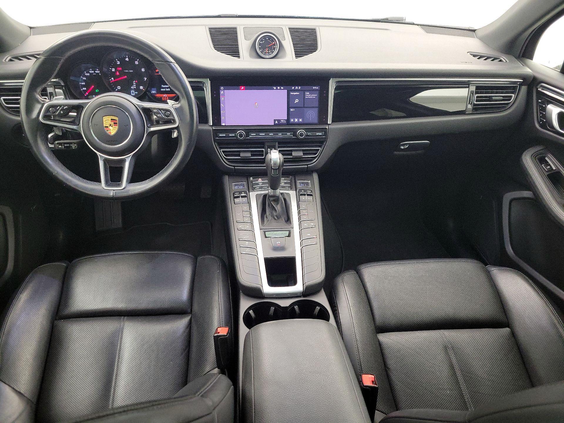 Thumbnail: 2021 Porsche Macan - 9