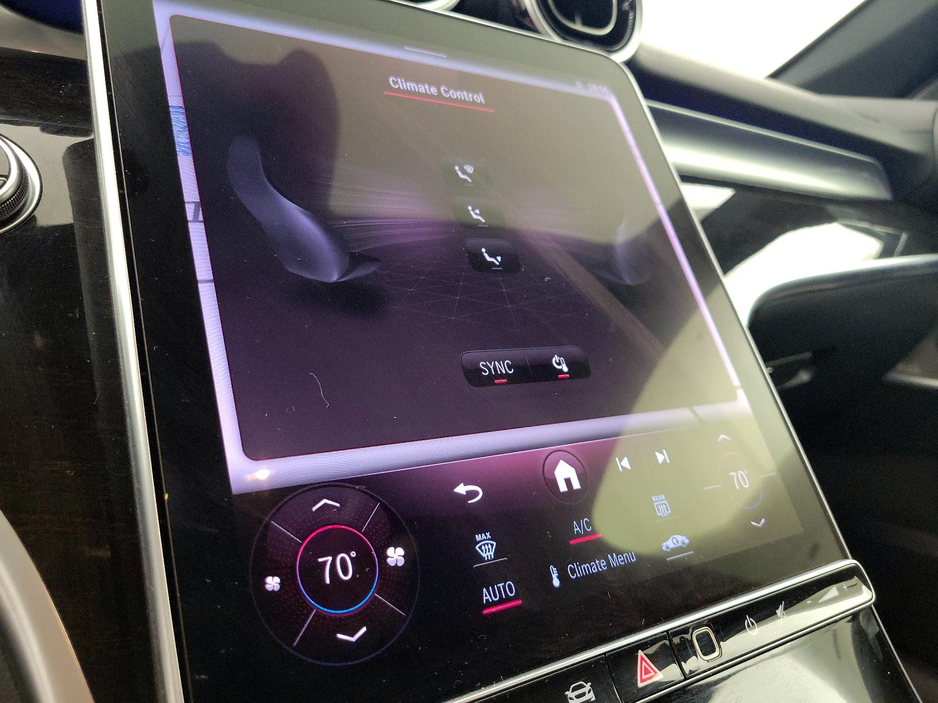 Thumbnail: 2024 Mercedes-Benz C-Class - 16