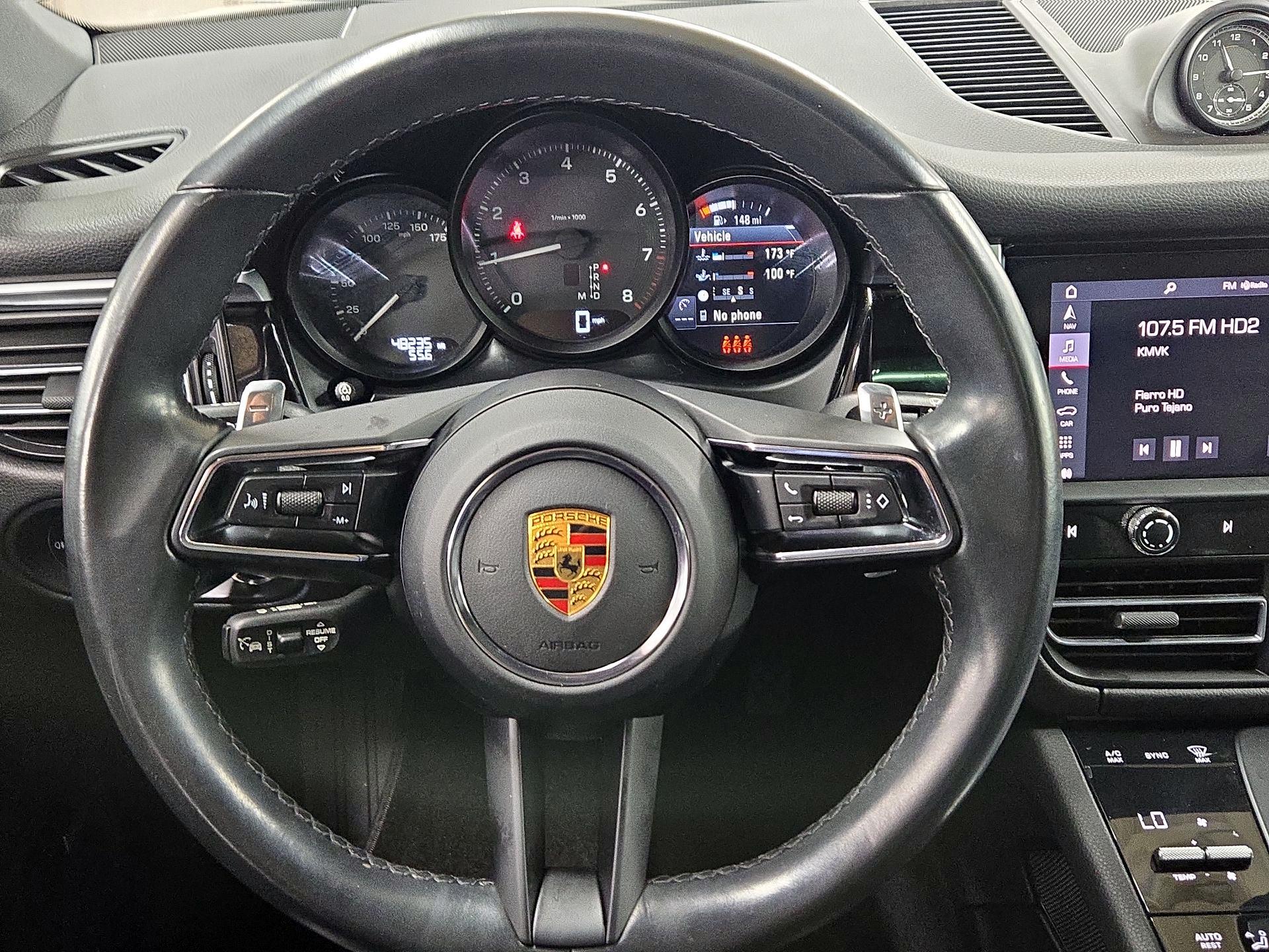 Thumbnail: 2022 Porsche Macan - 10