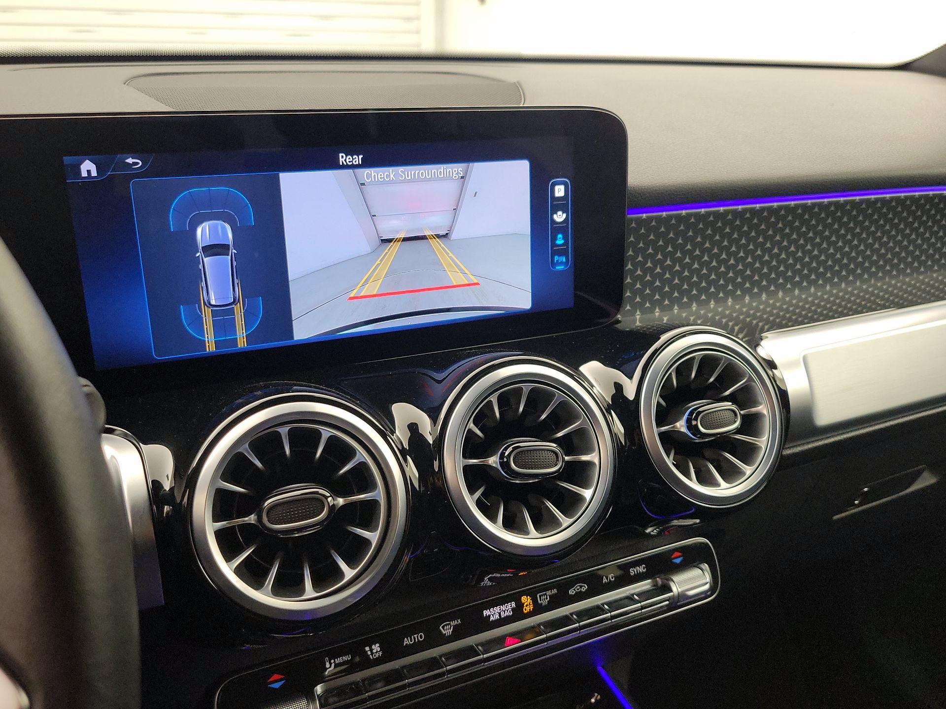 Thumbnail: 2024 Mercedes-Benz GLB - 15