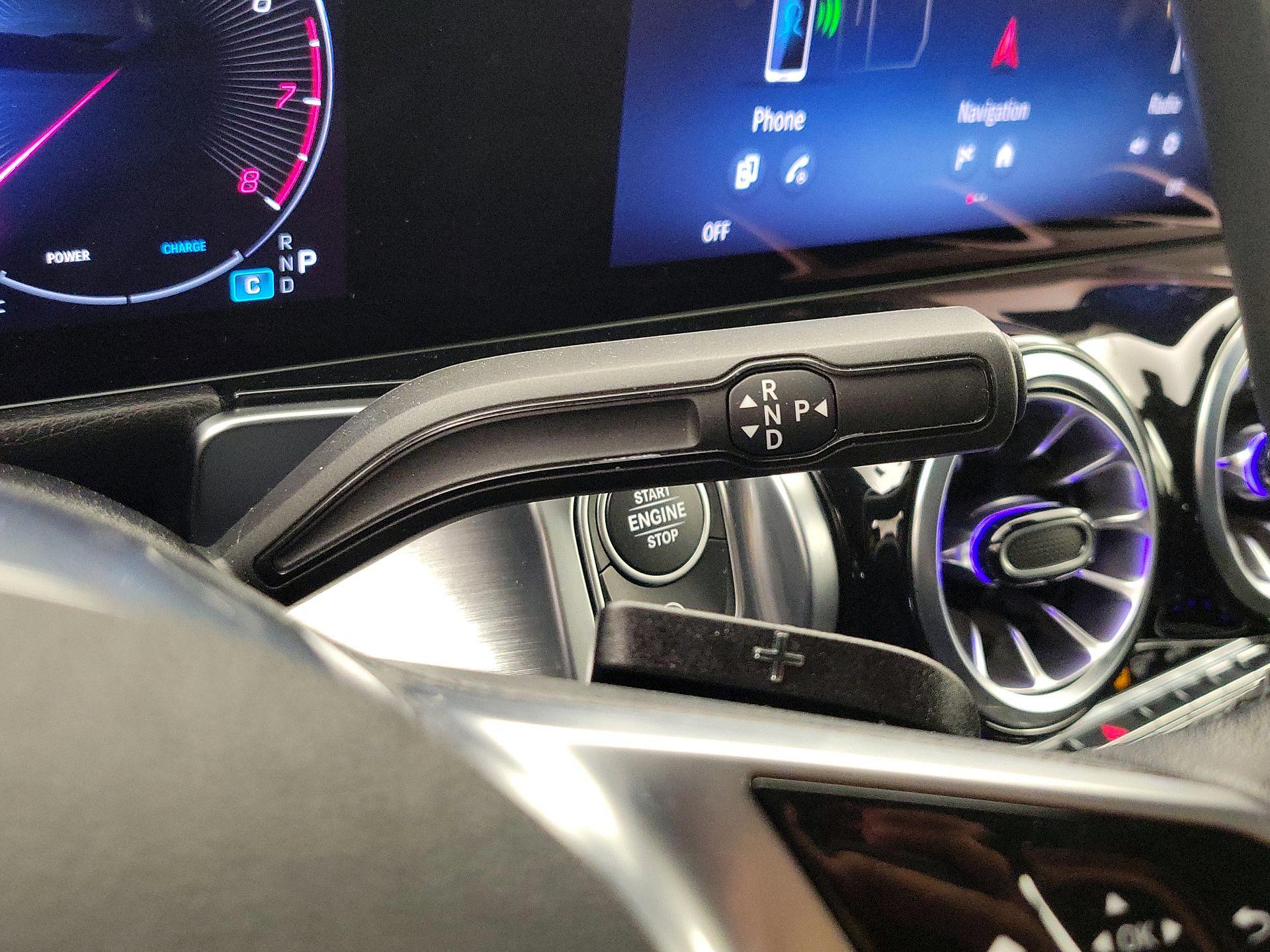 Thumbnail: 2024 Mercedes-Benz GLB - 18