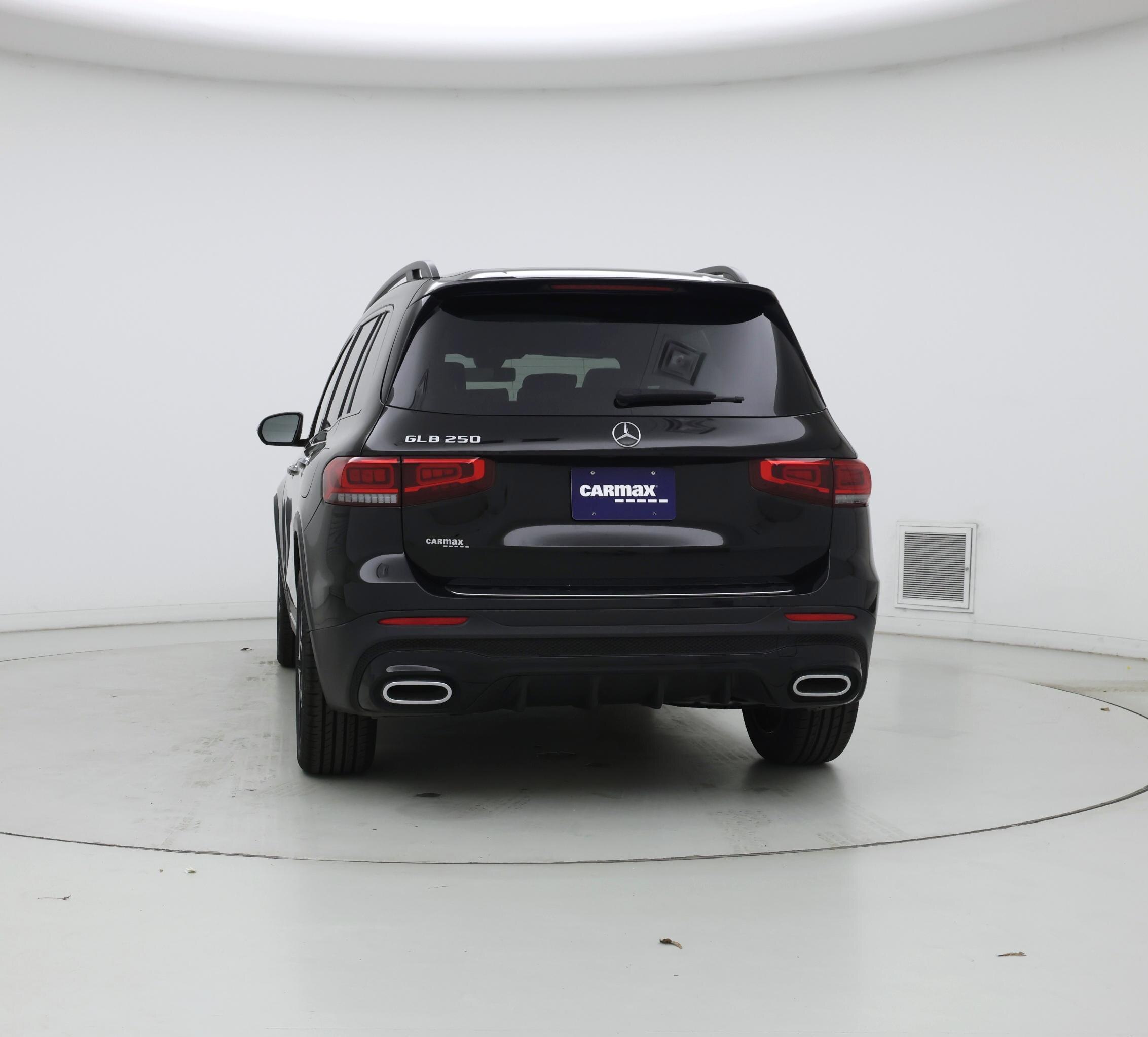 Thumbnail: 2023 Mercedes-Benz GLB - 6