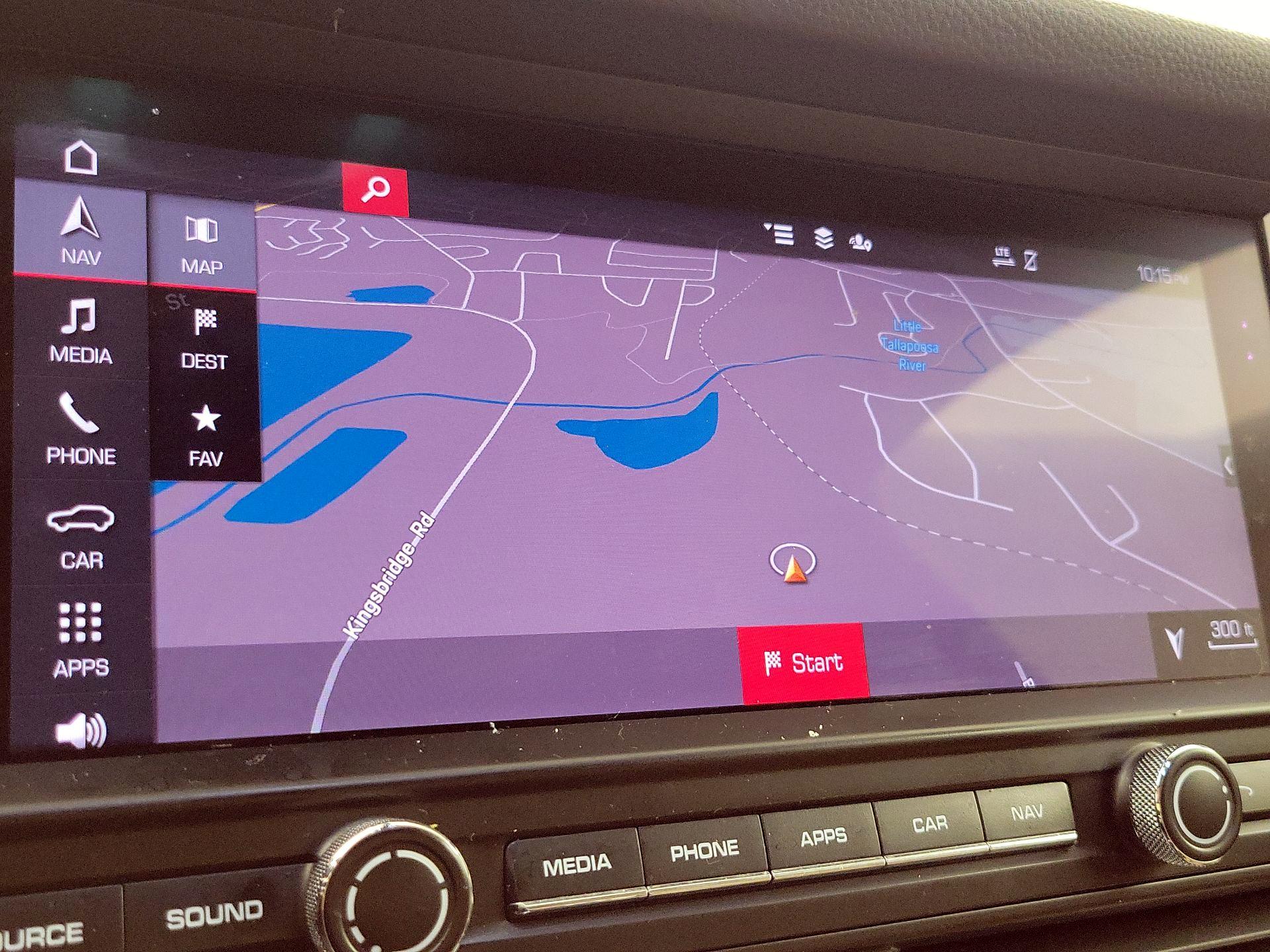 Thumbnail: 2021 Porsche Macan - 14