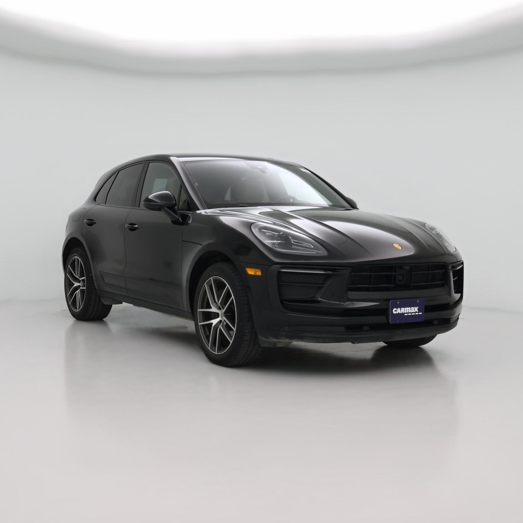 Thumbnail: 2023 Porsche Macan - 1