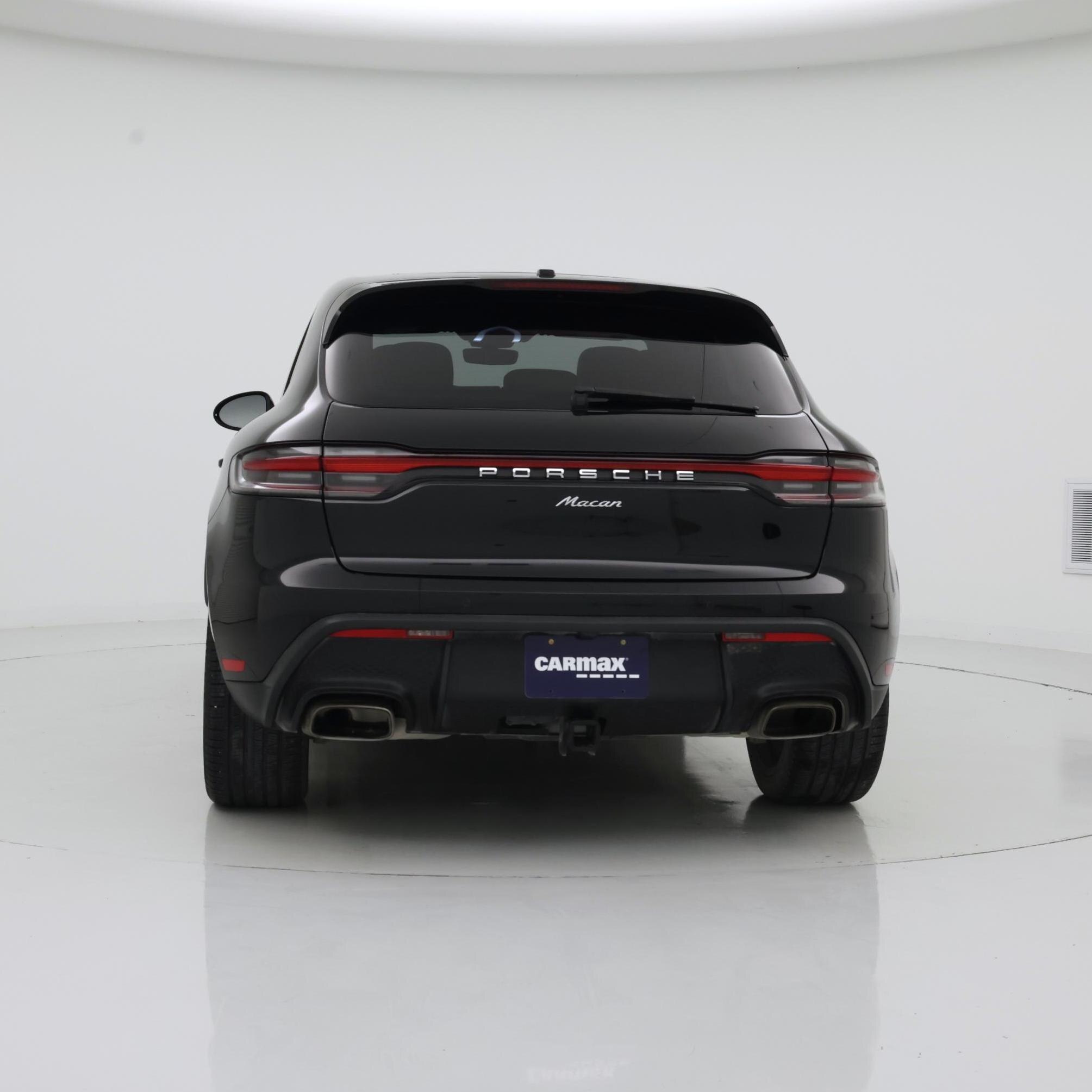 Thumbnail: 2023 Porsche Macan - 6