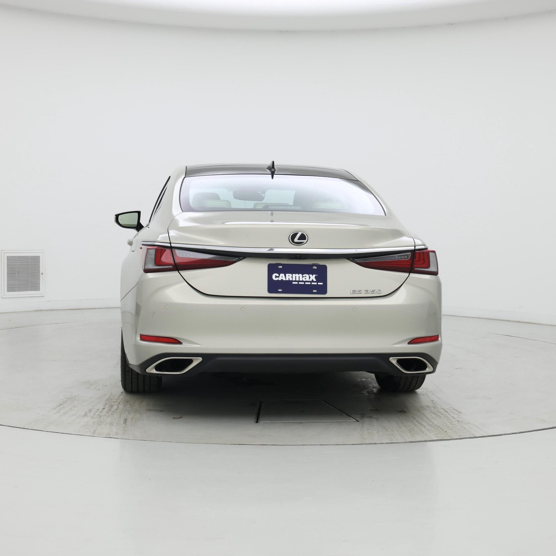 Thumbnail: 2022 Lexus ES - 6