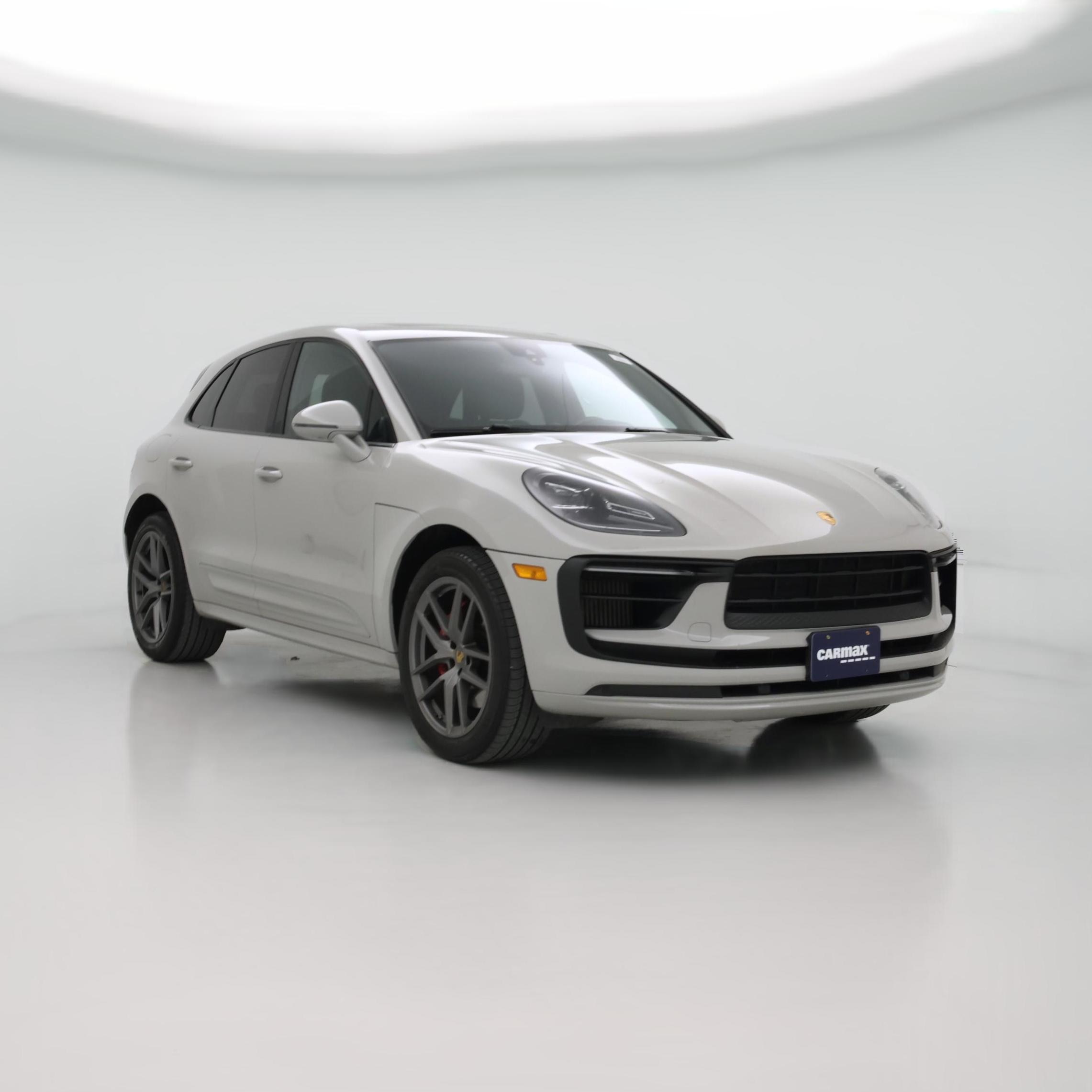 Thumbnail: 2022 Porsche Macan - 1