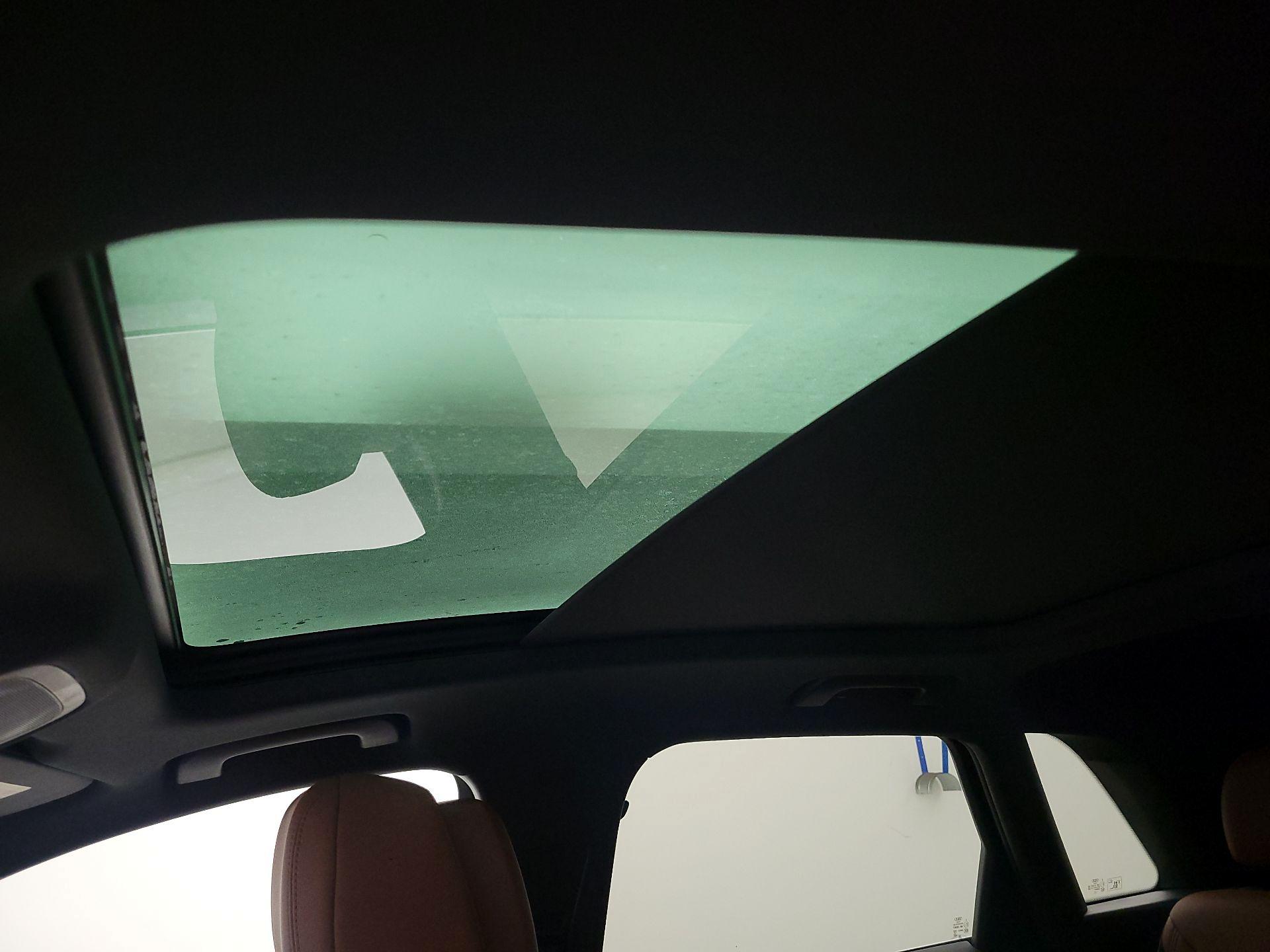 Thumbnail: 2022 Audi Q3 - 19