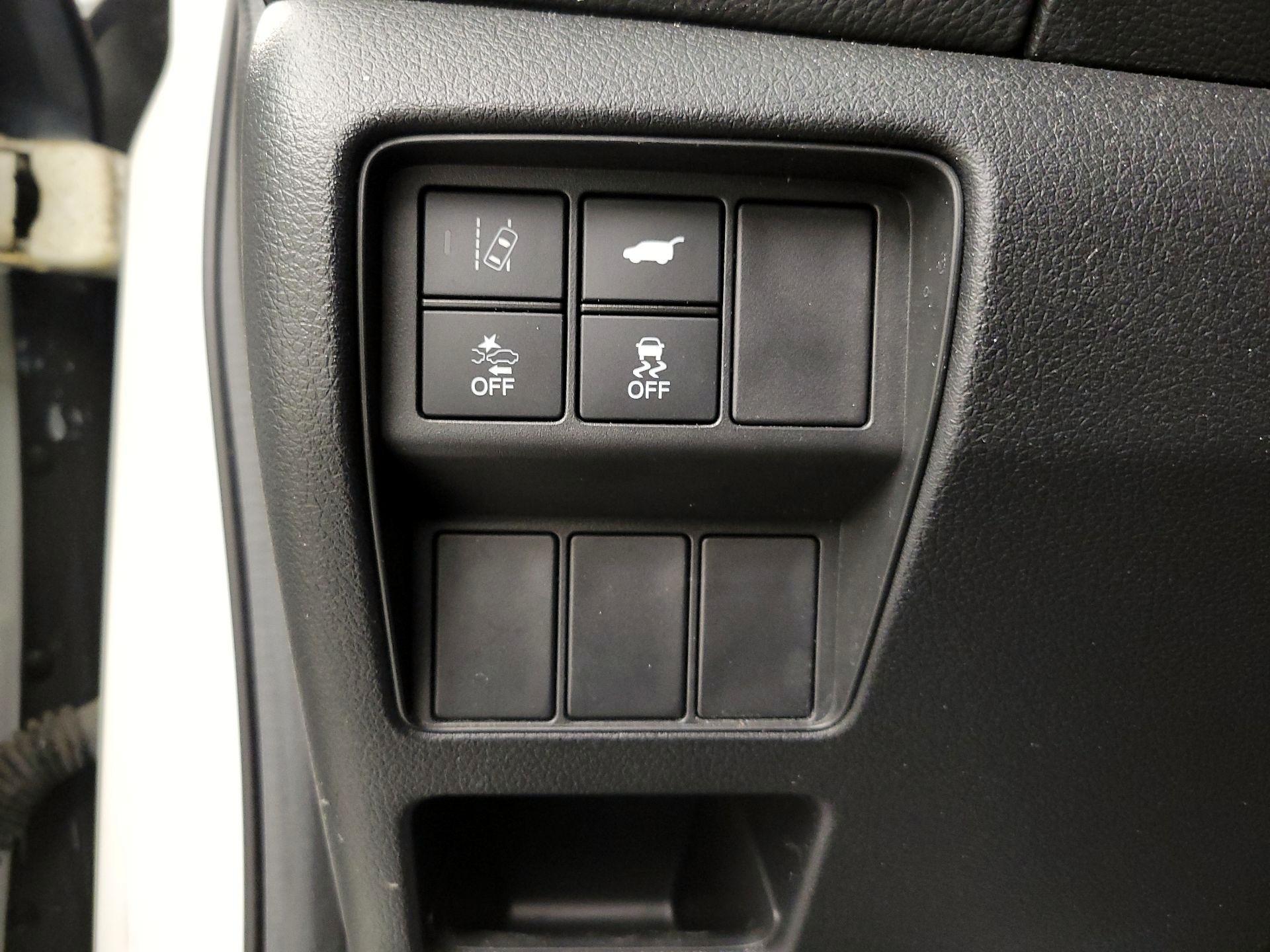 Thumbnail: 2019 Honda CR-V - 13