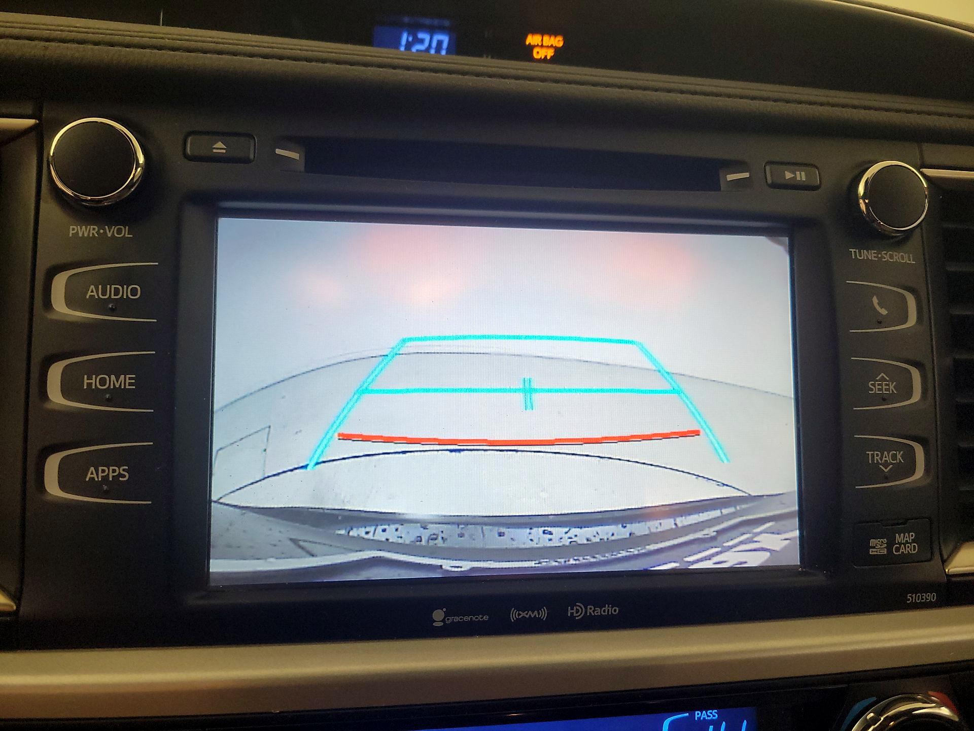 Thumbnail: 2019 Toyota Highlander - 14