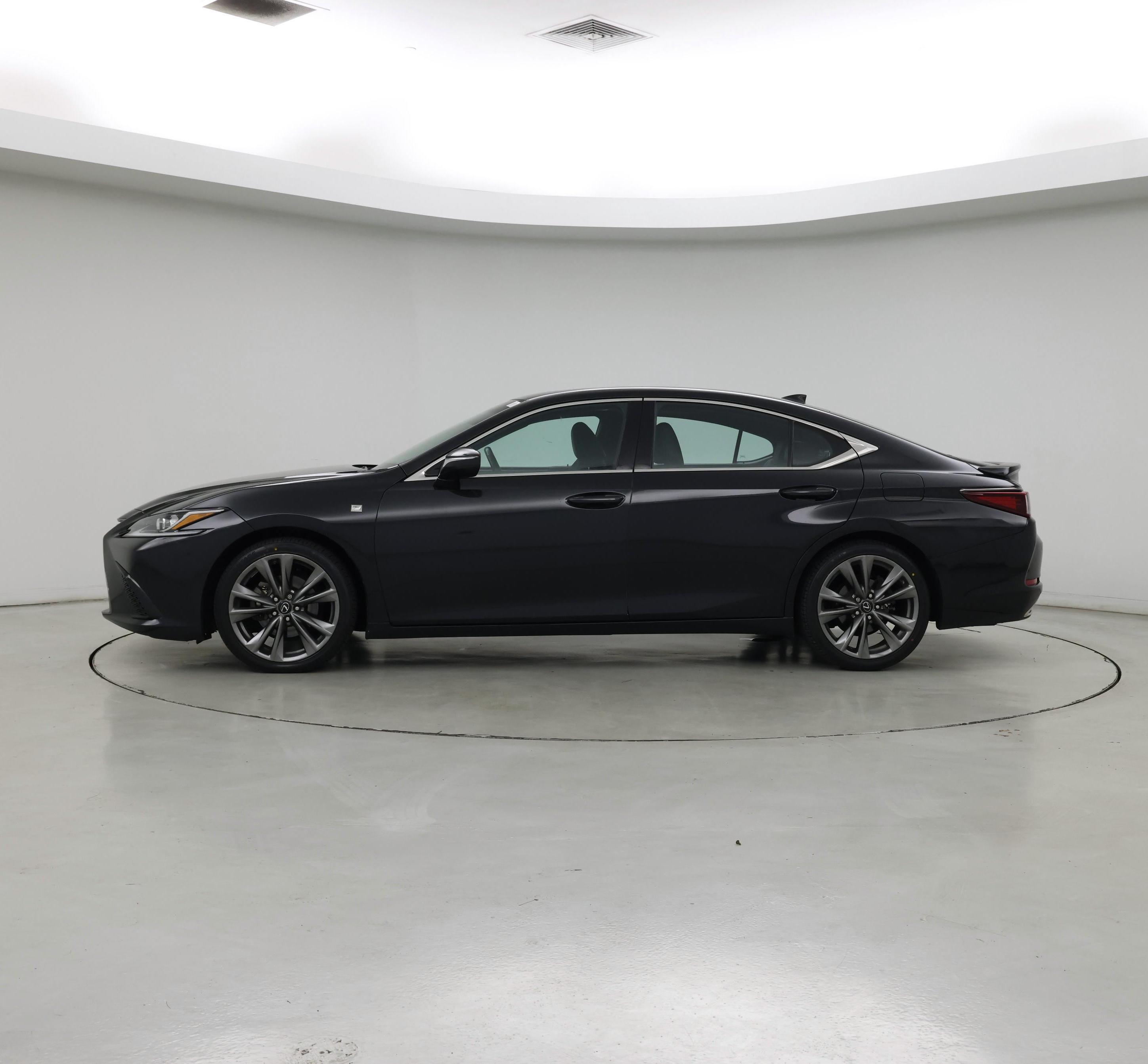 Thumbnail: 2021 Lexus ES - 3